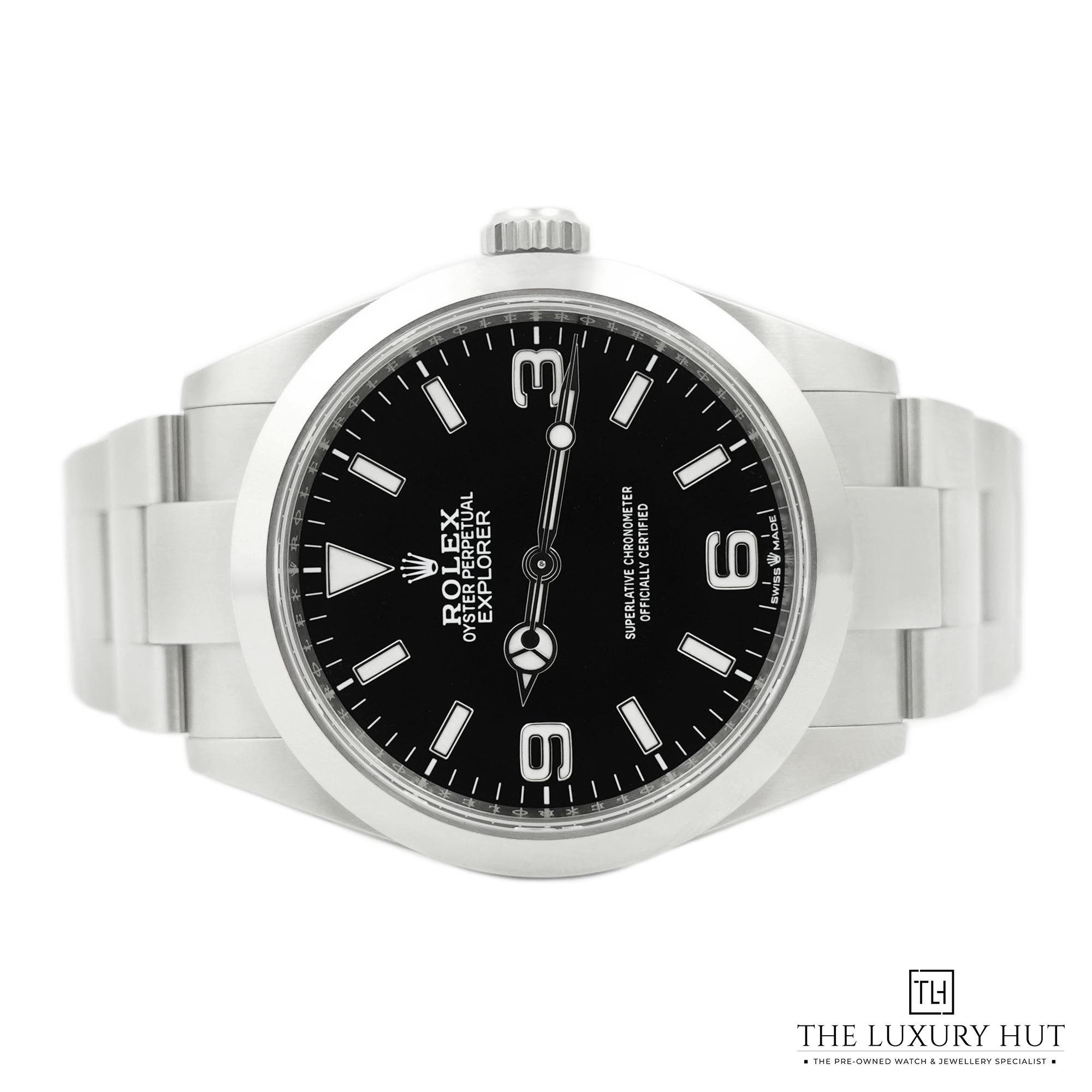 2024/03/Rolex_Explorer_40mm_Black_Dial_LB191-c.jpg
