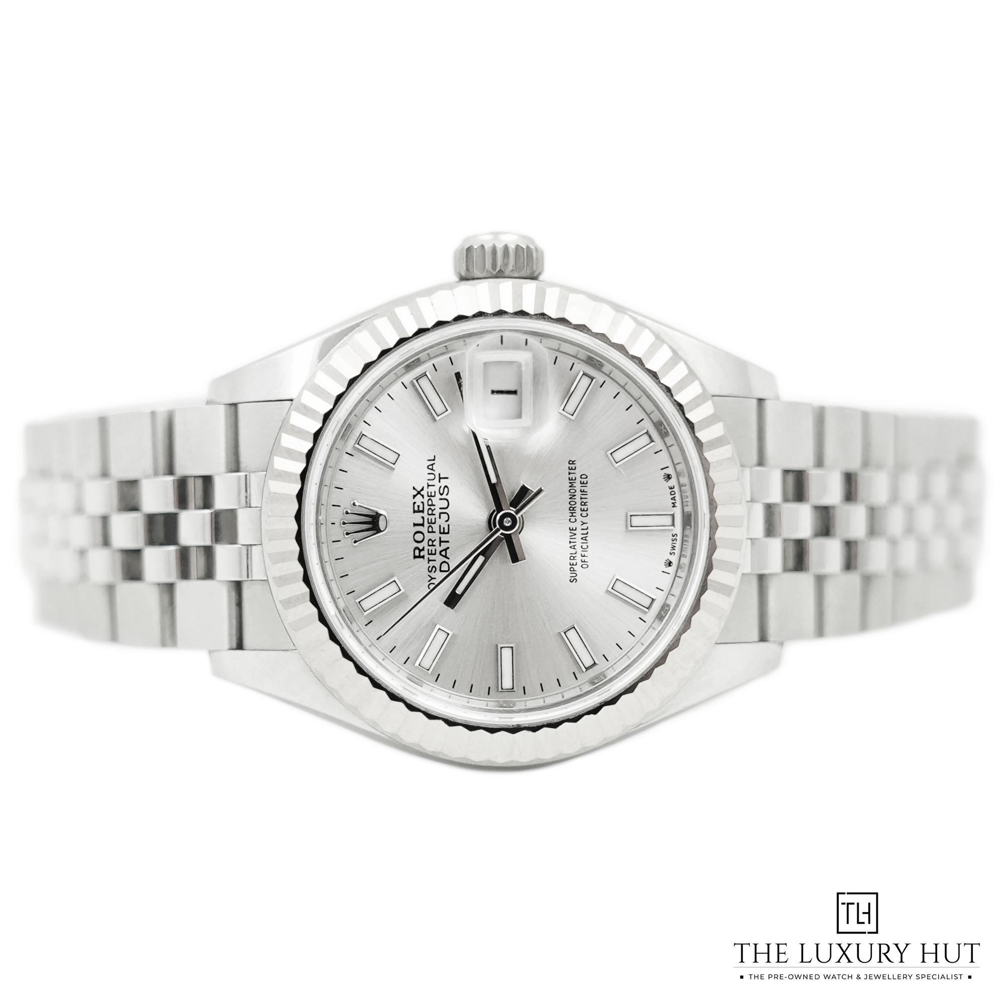 2024/04/Rolex_Lady_Datejust-28_Steel_Silver_LB235-c.jpg