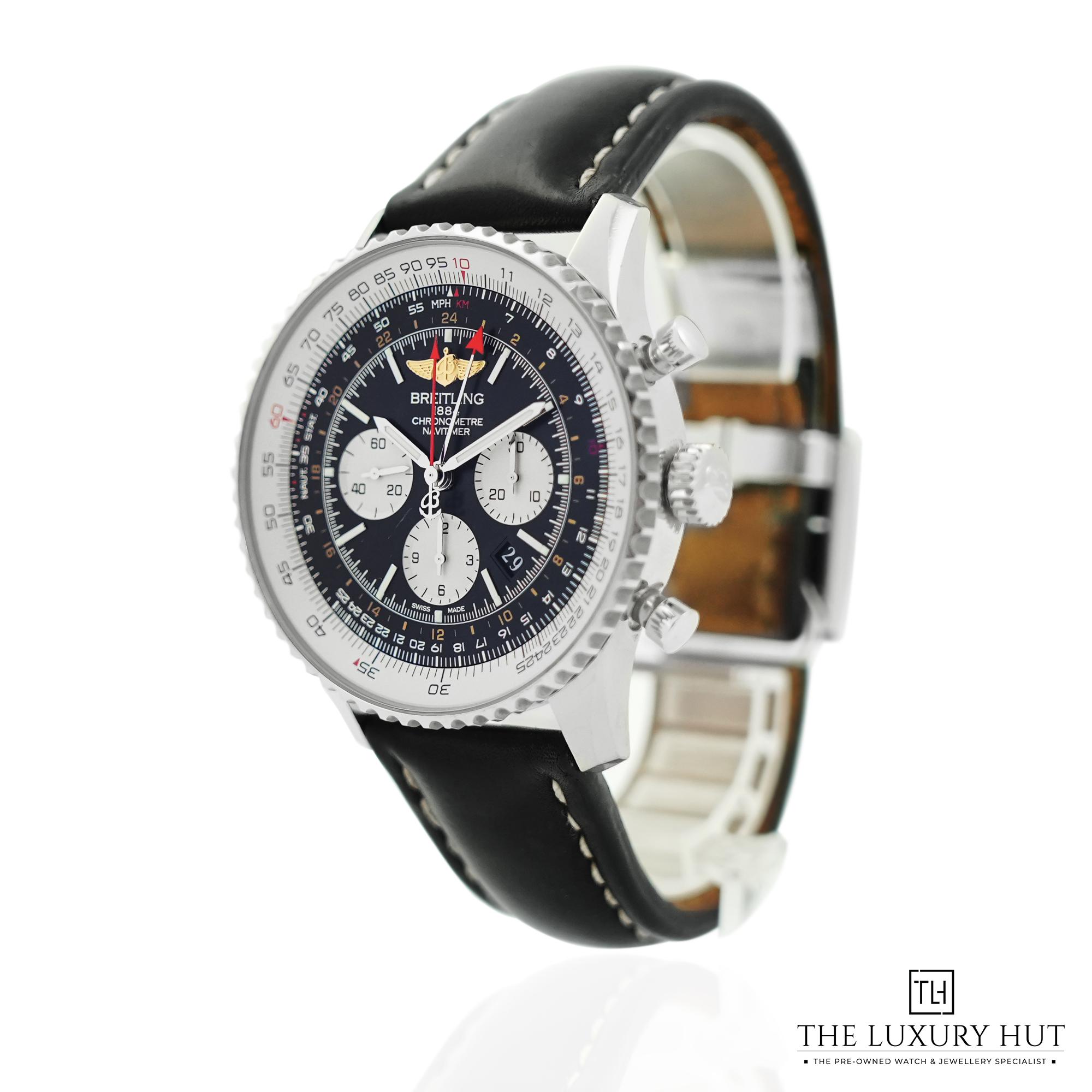 2024/05/Breitling_Navitimer_GMT_Black_50831-b.jpg