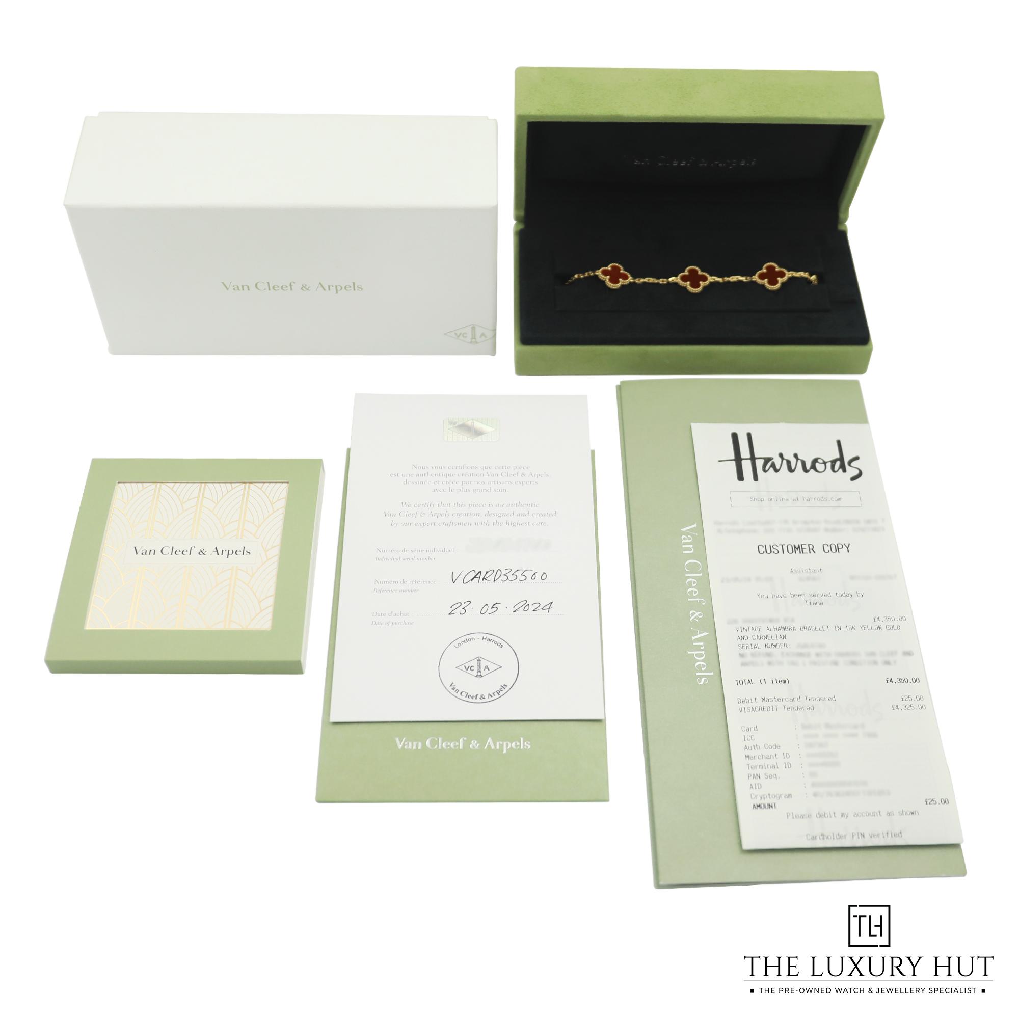 2024/06/Van_Cleef_Alhambra_Yellow_Bracelet_50861-d.jpg