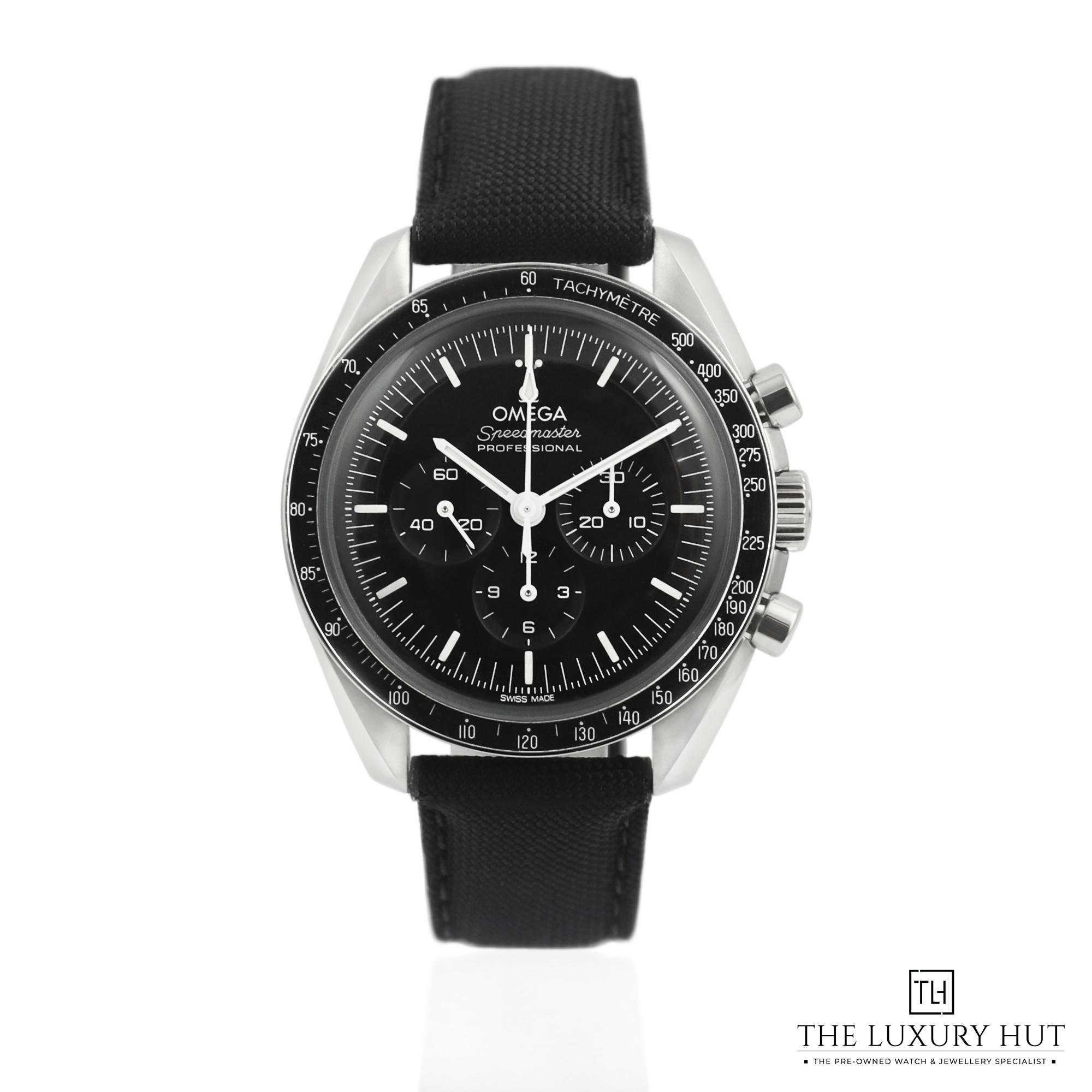 2024/07/Omega_Speedmaster_Moonwatch_Black_50946-a.jpg