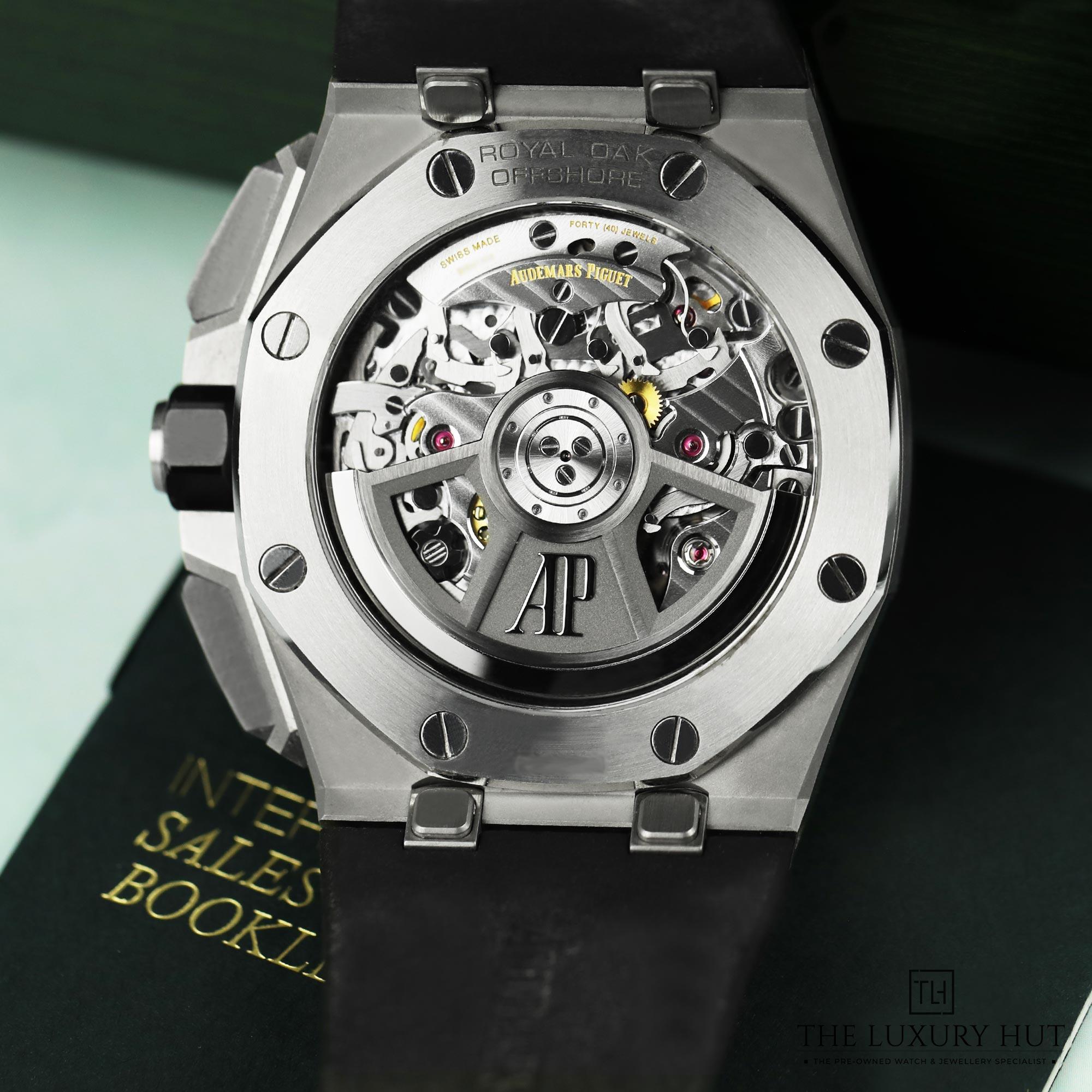 2024/08/AP_Royal_Oak_Offshore_43mm_Black_Dial_LB340-d.jpg