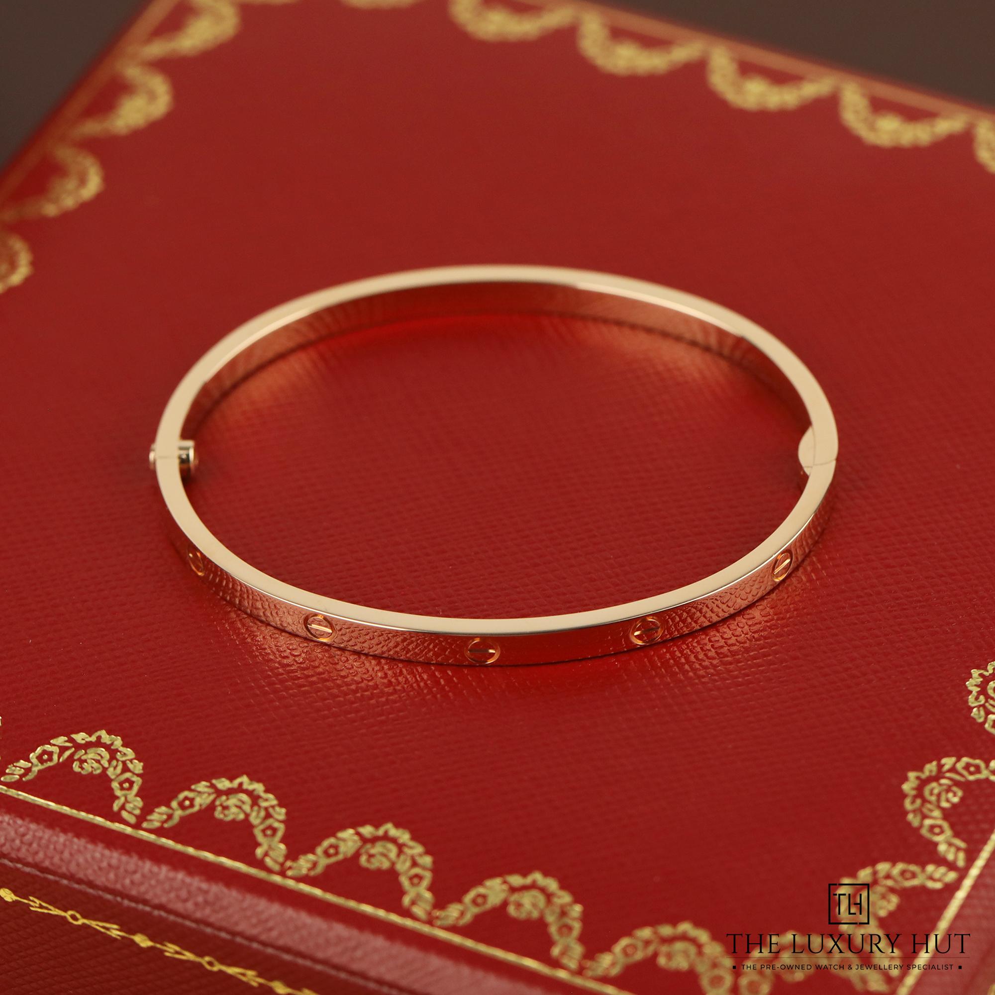 2024/08/Cartier_Small_Love_Bangle_Rose_Gold_51080-d.jpg