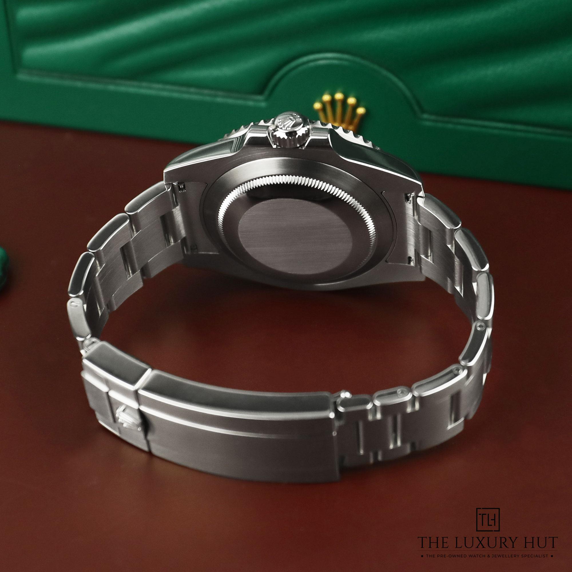 2024/08/Rolex_Submariner_HULK_Steel_Green_LB329-d.jpg
