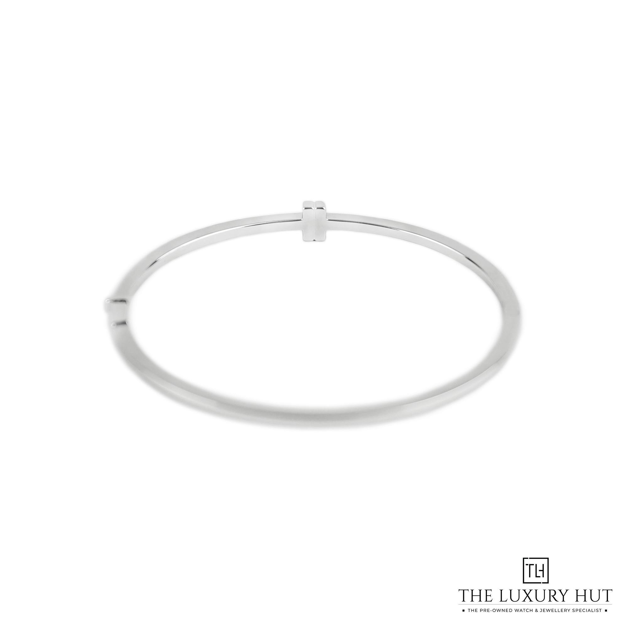 2024/08/Tiffany_T-Diamond_Hinged_White_Bangle_51033-b.jpg