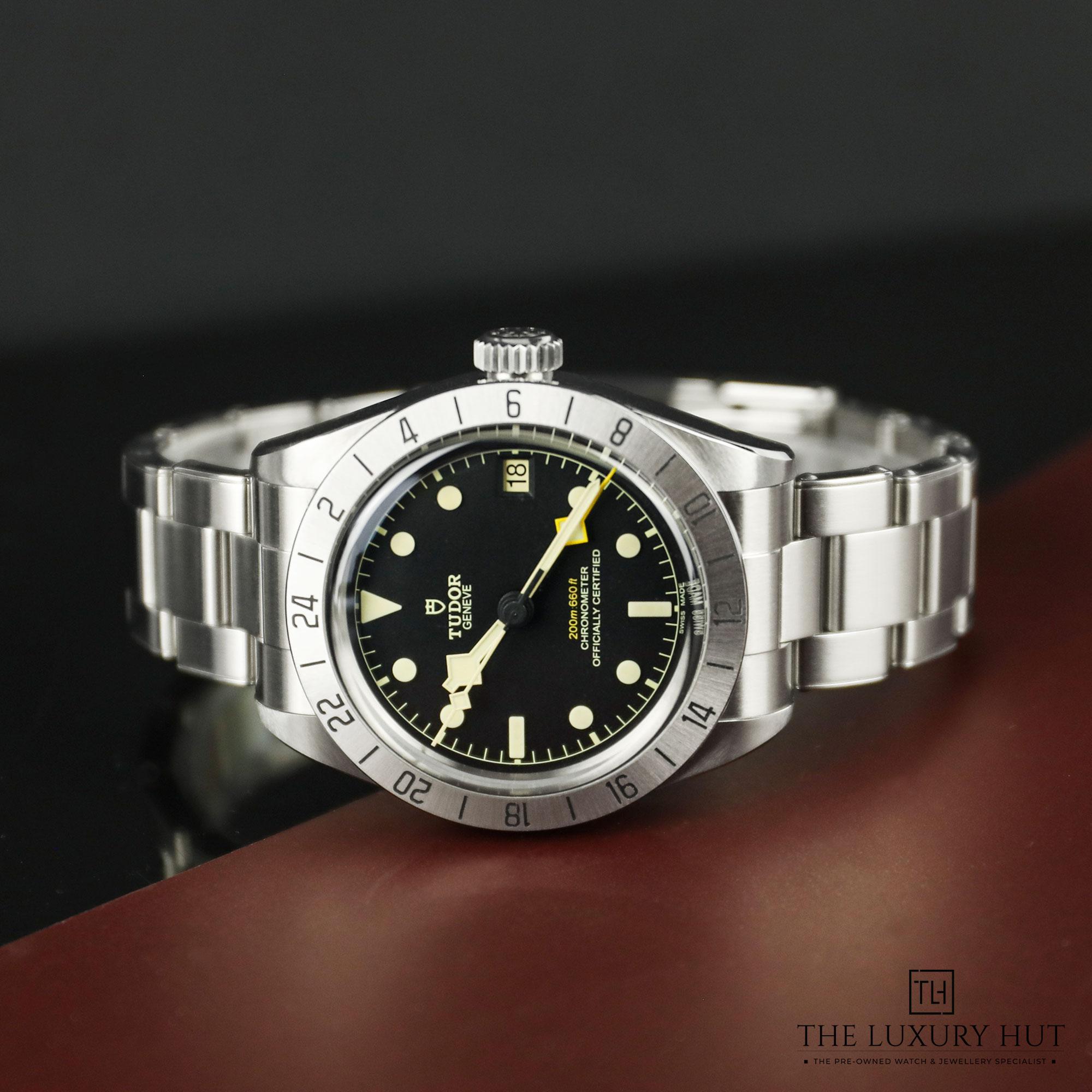 2024/08/Tudor_Black_Bay_Pro_Steel_39_Black_Dial_50854-c.jpg