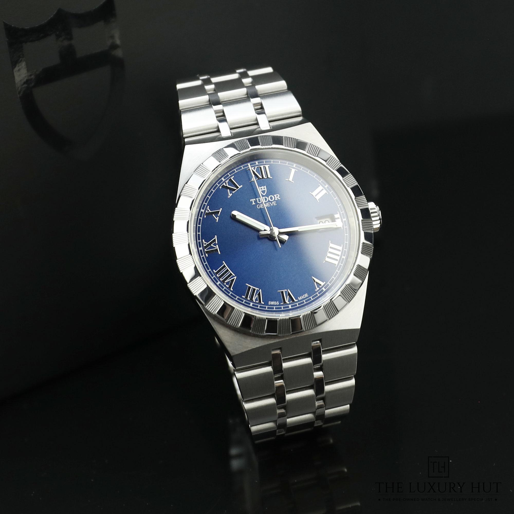 2024/08/Tudor_Royal_Steel_38mm_Blue_Dial_51002-c.jpg