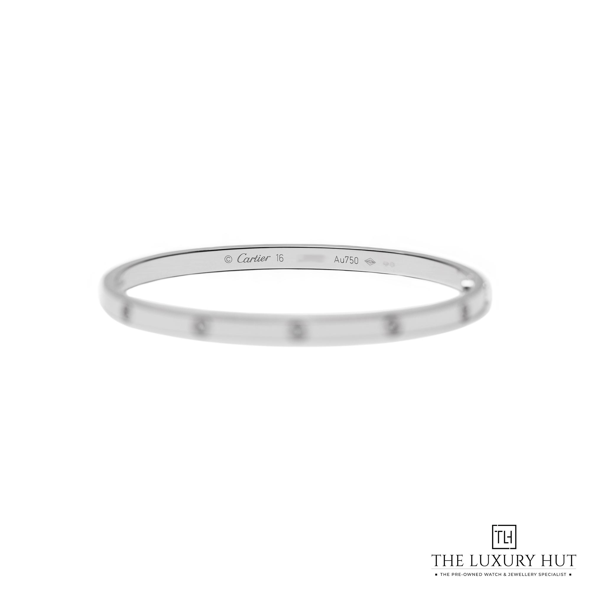 2024/10/Cartier_White_10-Diamonds_Love_Bangle_50922-b.jpg