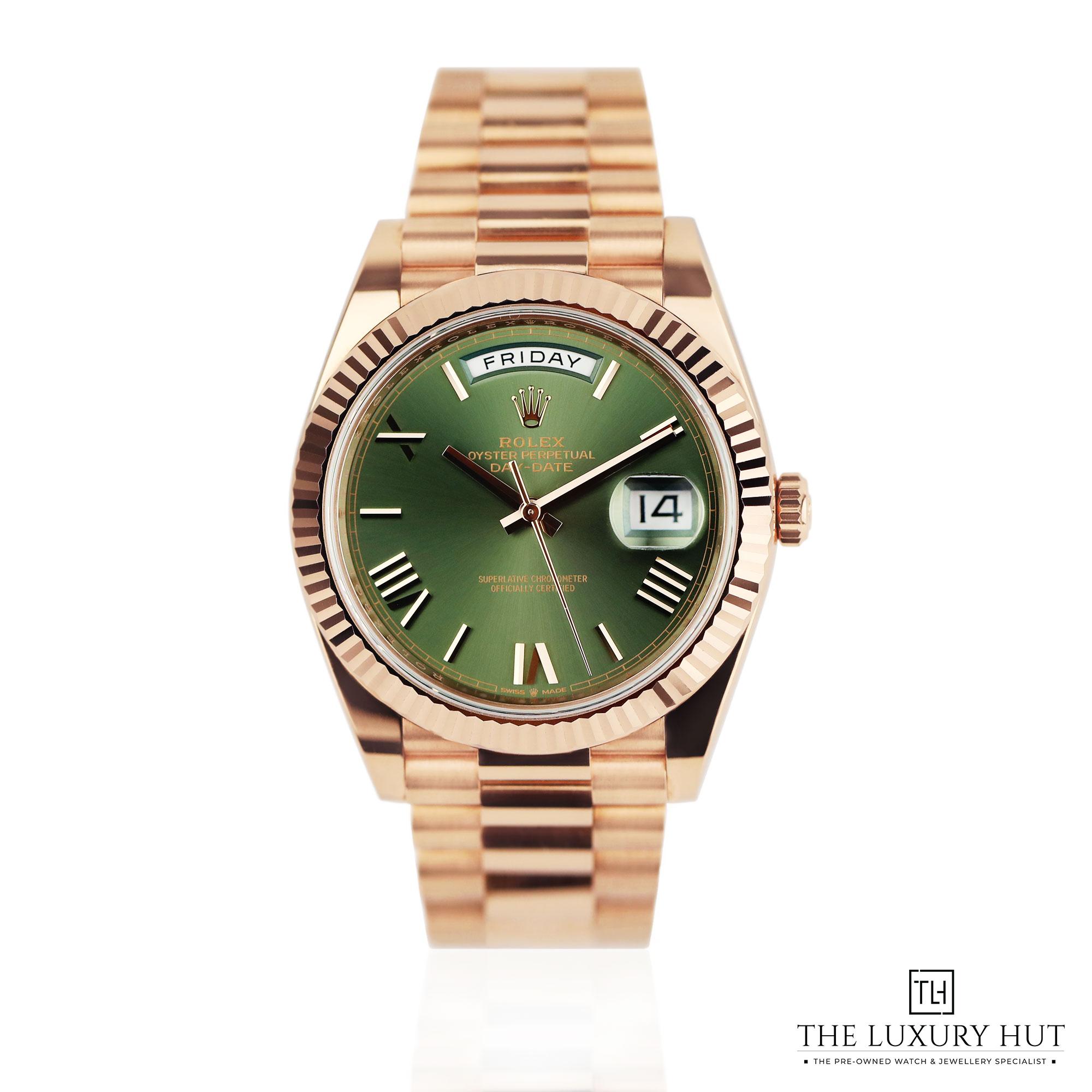 2024/10/Rolex_Day-Date_40mm_Everose_Green_LB342-a.jpg