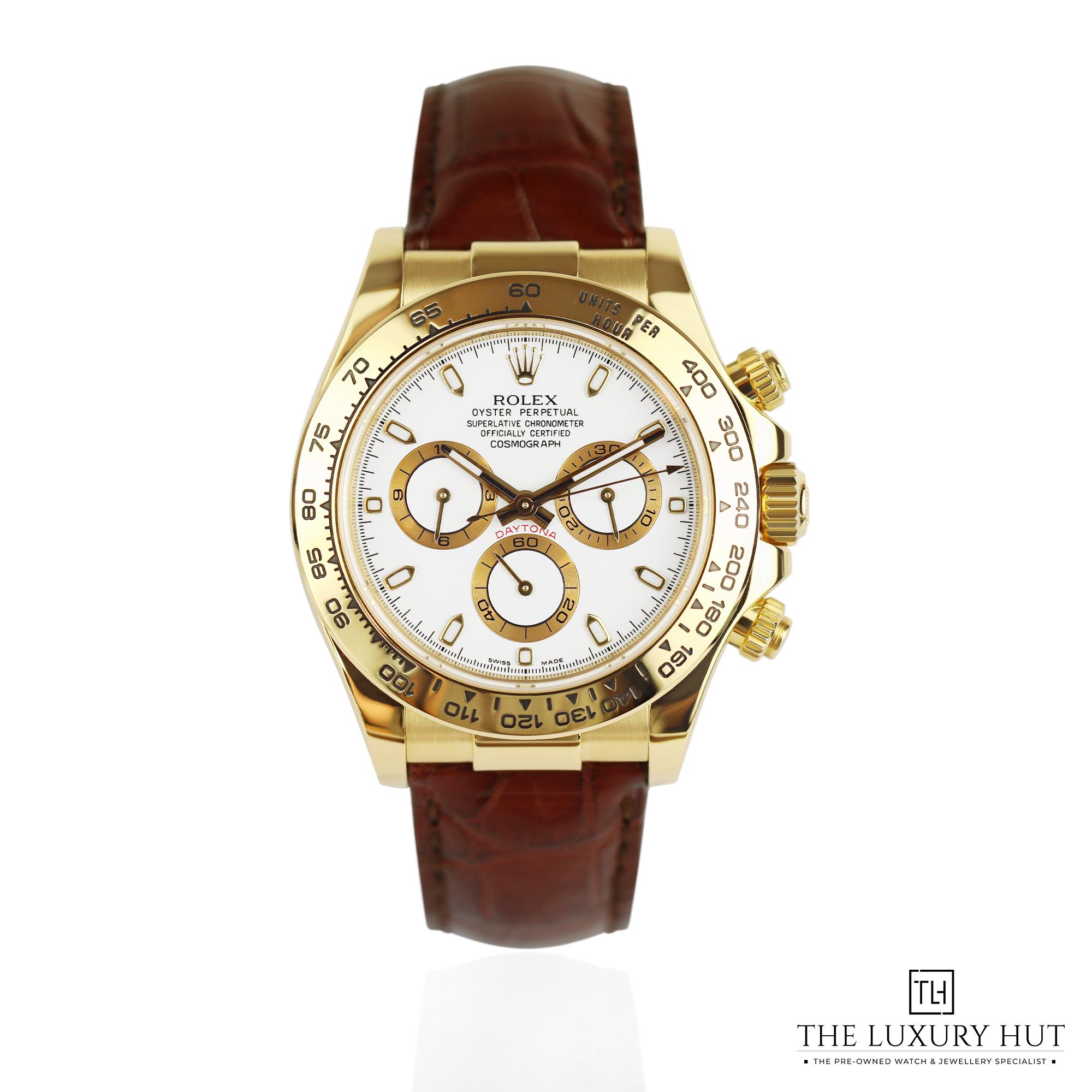 2024/10/Rolex_Daytona_Yellow_Gold_White_APH_51176-a.jpg