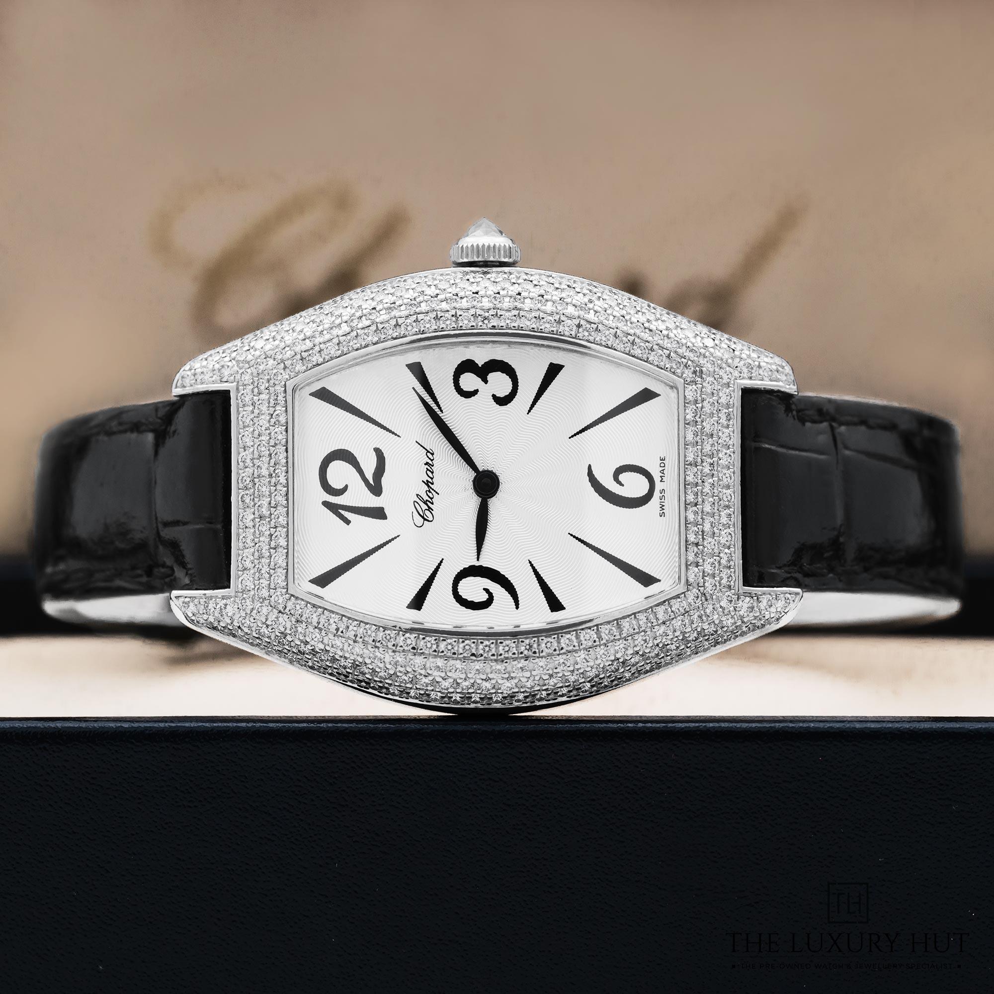 2025/01/Chopard_White_Gold_Diamond_White_NDial_36137-b.jpg