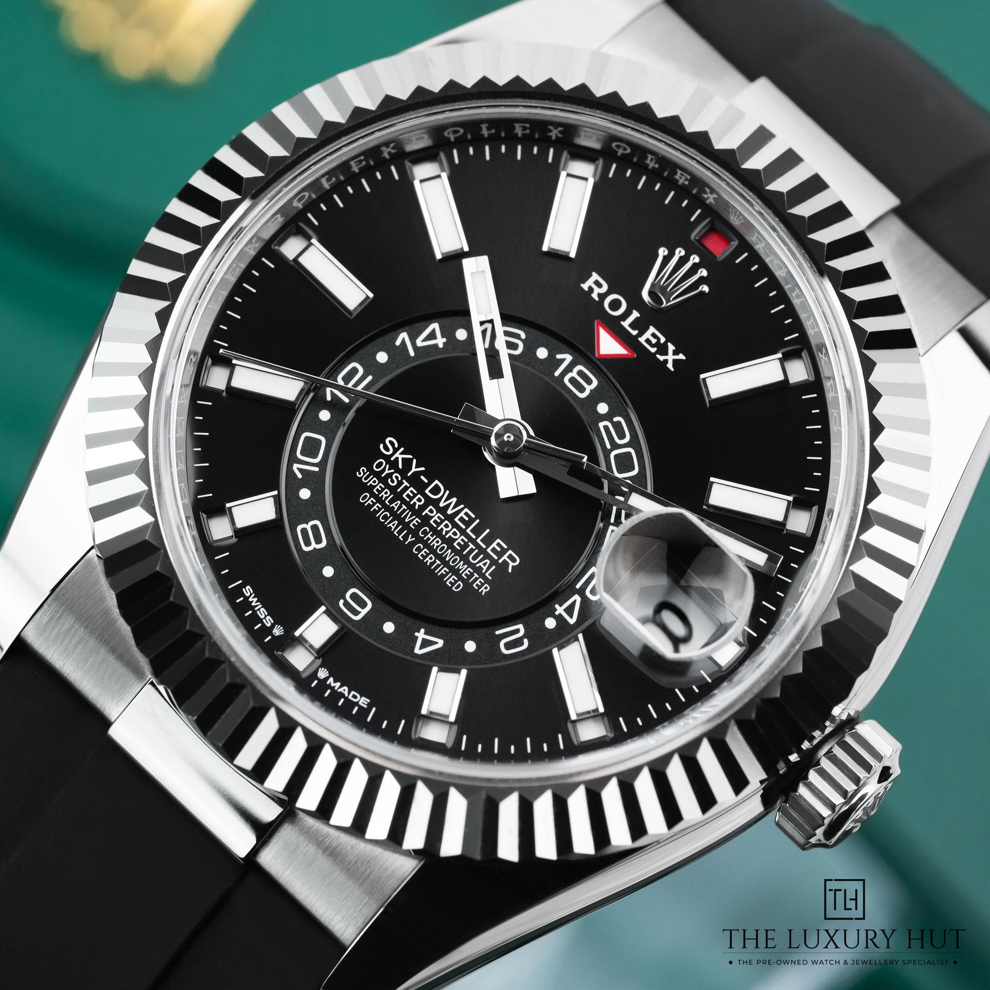 2025/01/Rolex_Sky-Dweller_-White_Gold_Black_Dial-GABY123-ff.jpg