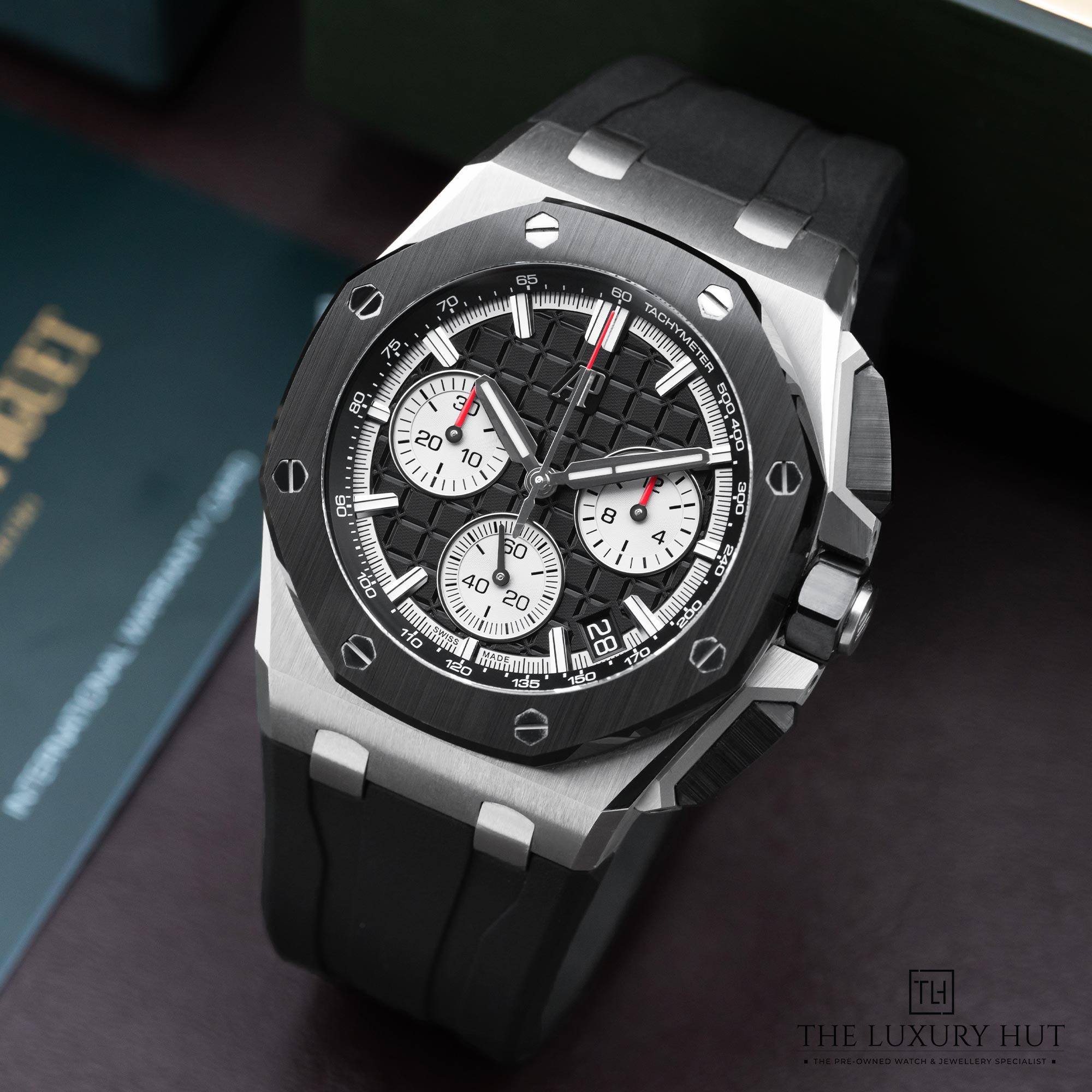 2025/02/Audemars_Piguet_Royal_Oak_Offshore_Black_LB492-b.jpg