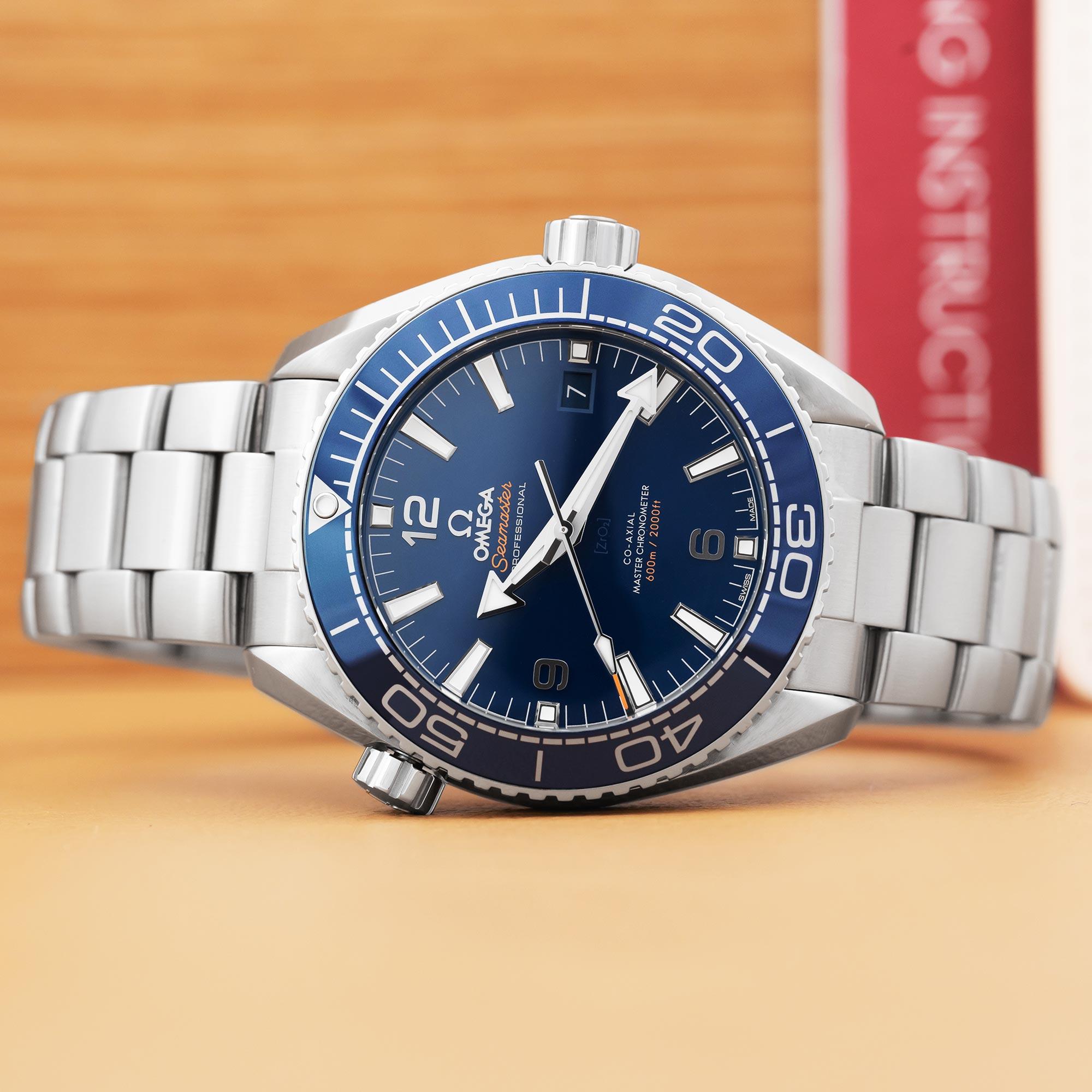 2025/02/Omega_Seamaster_Planet_Ocean_600M_Co-Axial_51462-b.jpg