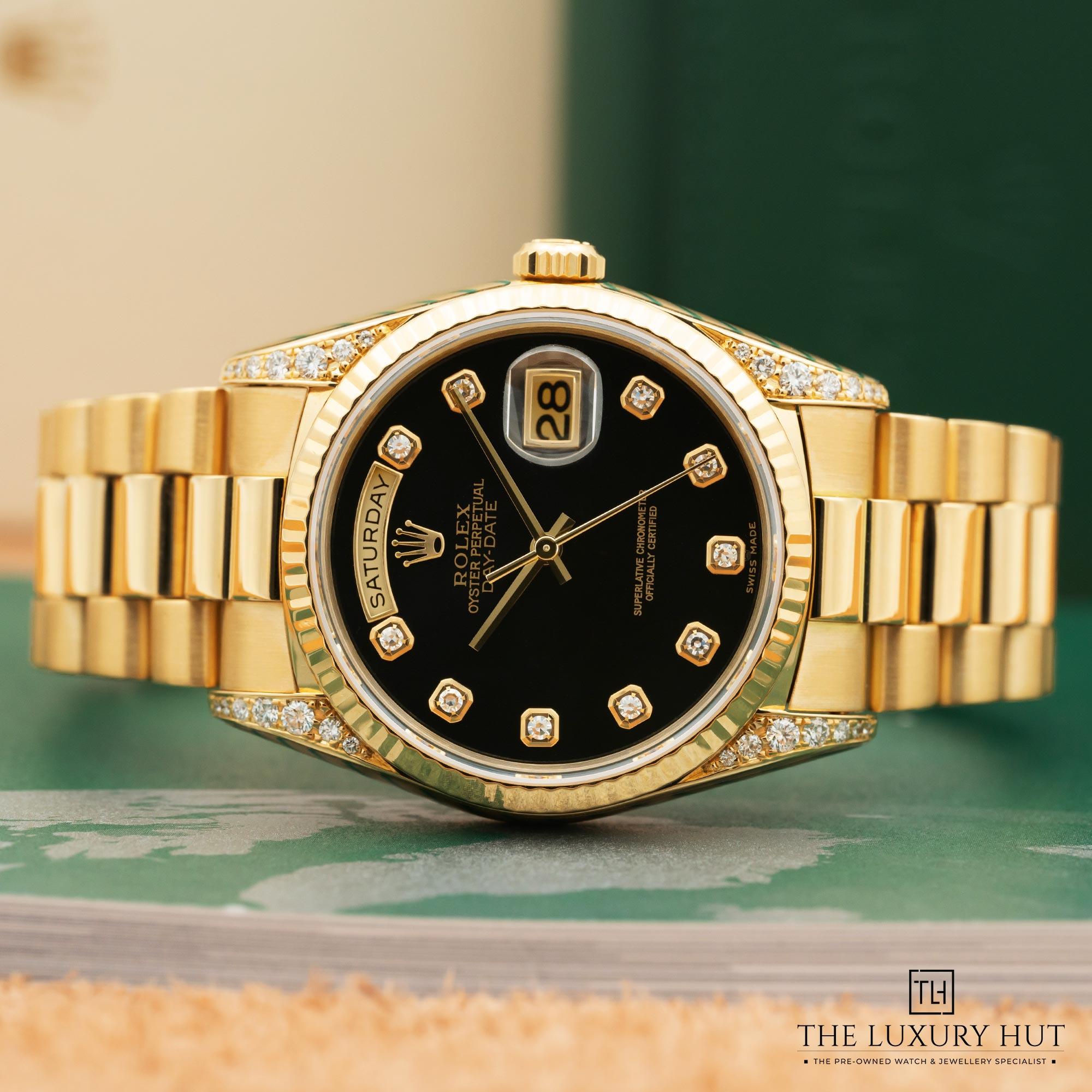 2025/02/Rolex_Day-Date_Gold_Black_Diamond_LB443-b.jpg