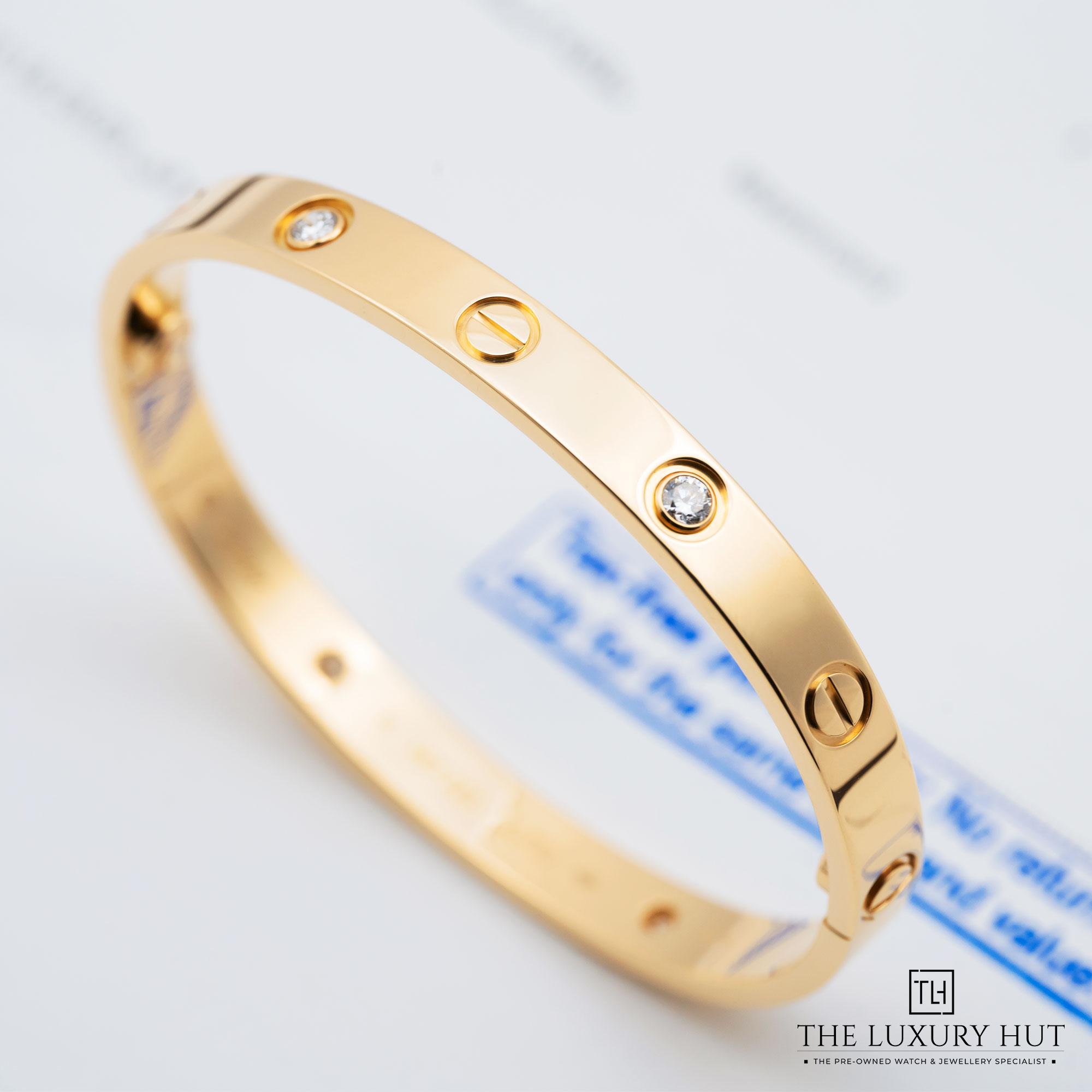 2025/04/Cartier_Yellow_Gold_Diamonds_Love_Bracelet_LB554-c.jpg