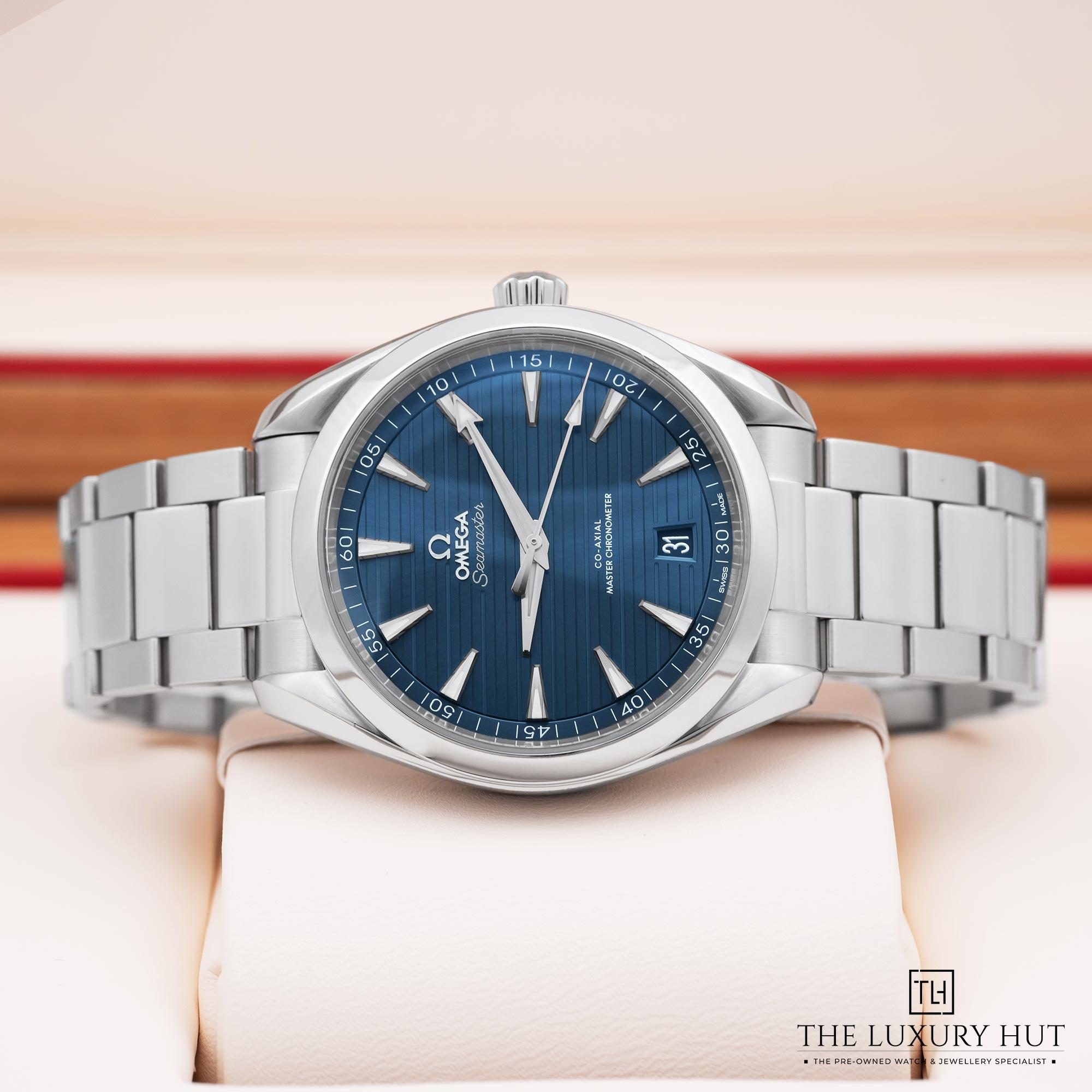2025/04/Omega_Seamaster_Aqua_Terra_150M_Blue_51582-b.jpg