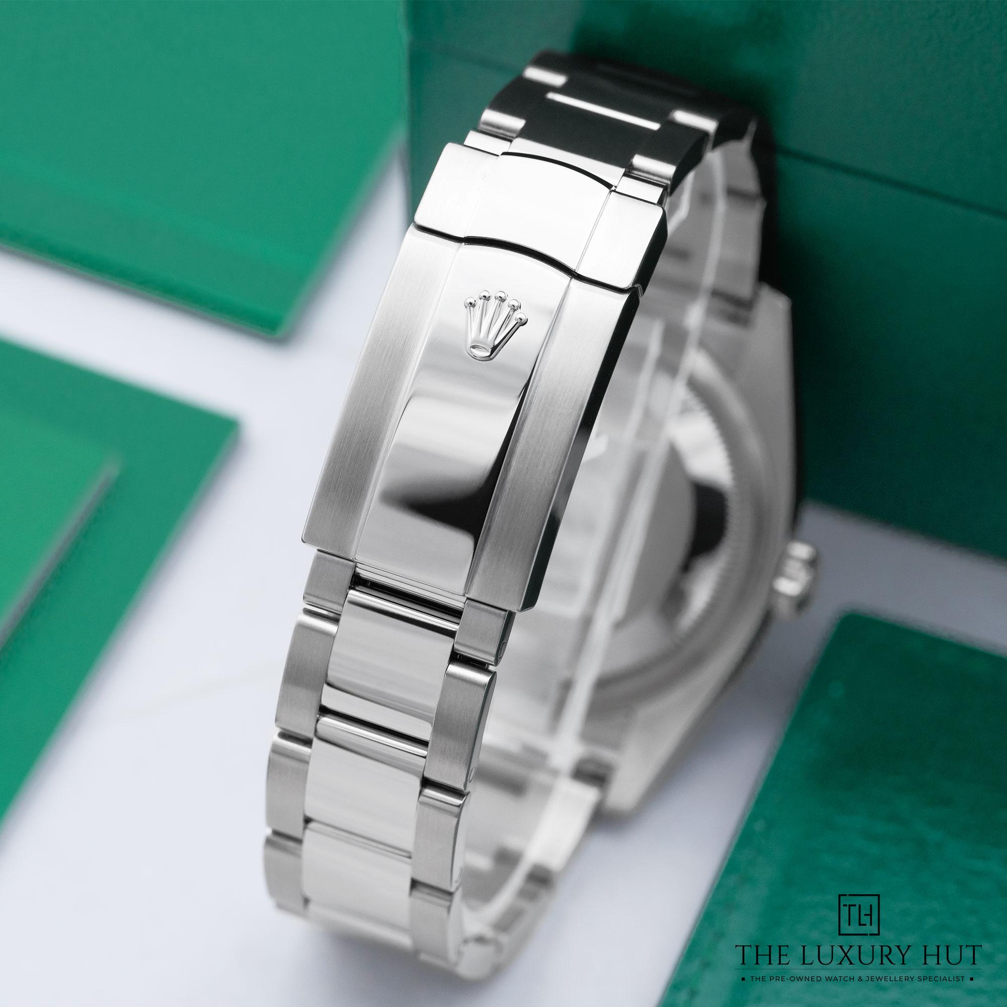 2025/06/Rolex_Datejust_36mm_Silver_Dial_51848-d.jpg
