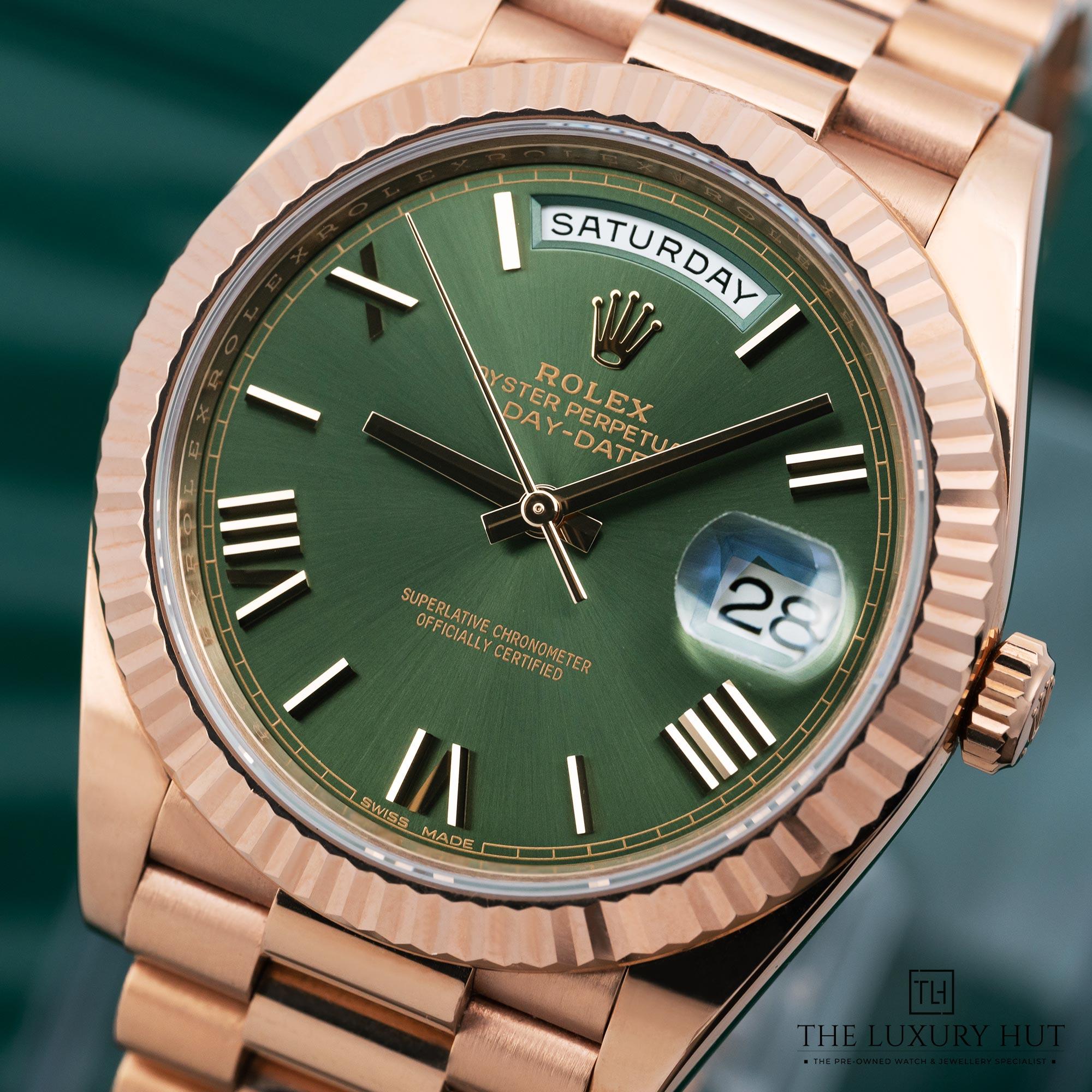 2025/06/Rolex_Day-Date_40_Gold-Olive_Green_Anniversary_51510-ee.jpg