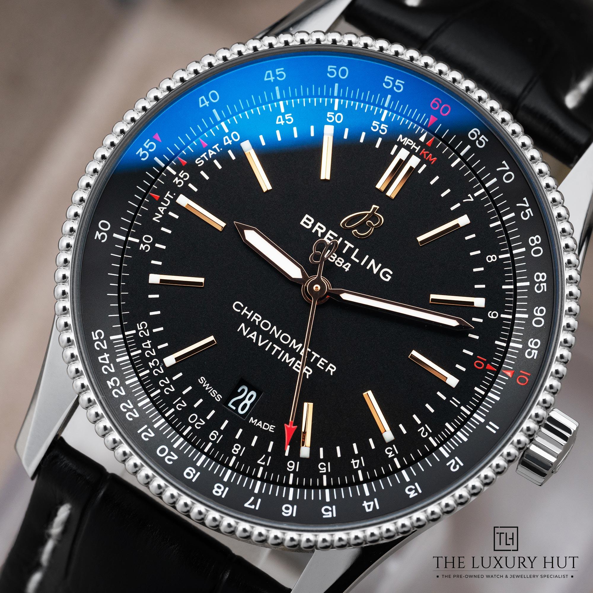 2025/07/Breitling_Navitimer_Steel_41mm_Black_Dial_52001-e.jpg