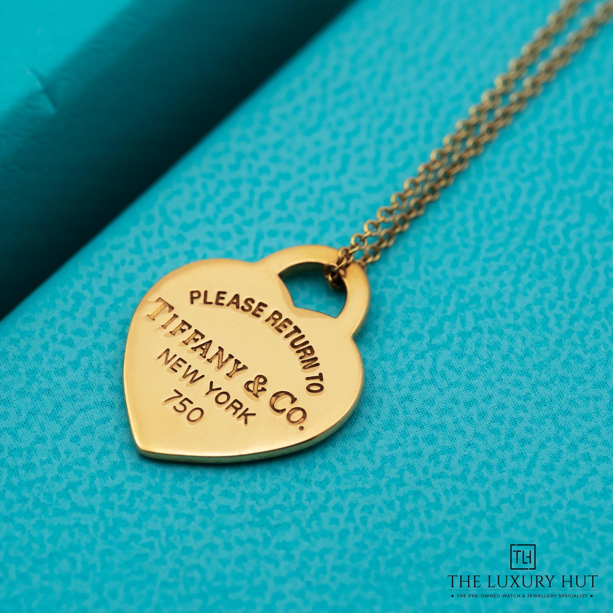 2025/07/Tiffany_Yellow_Gold_Heart_Tag_Pendant_51916-b.jpg