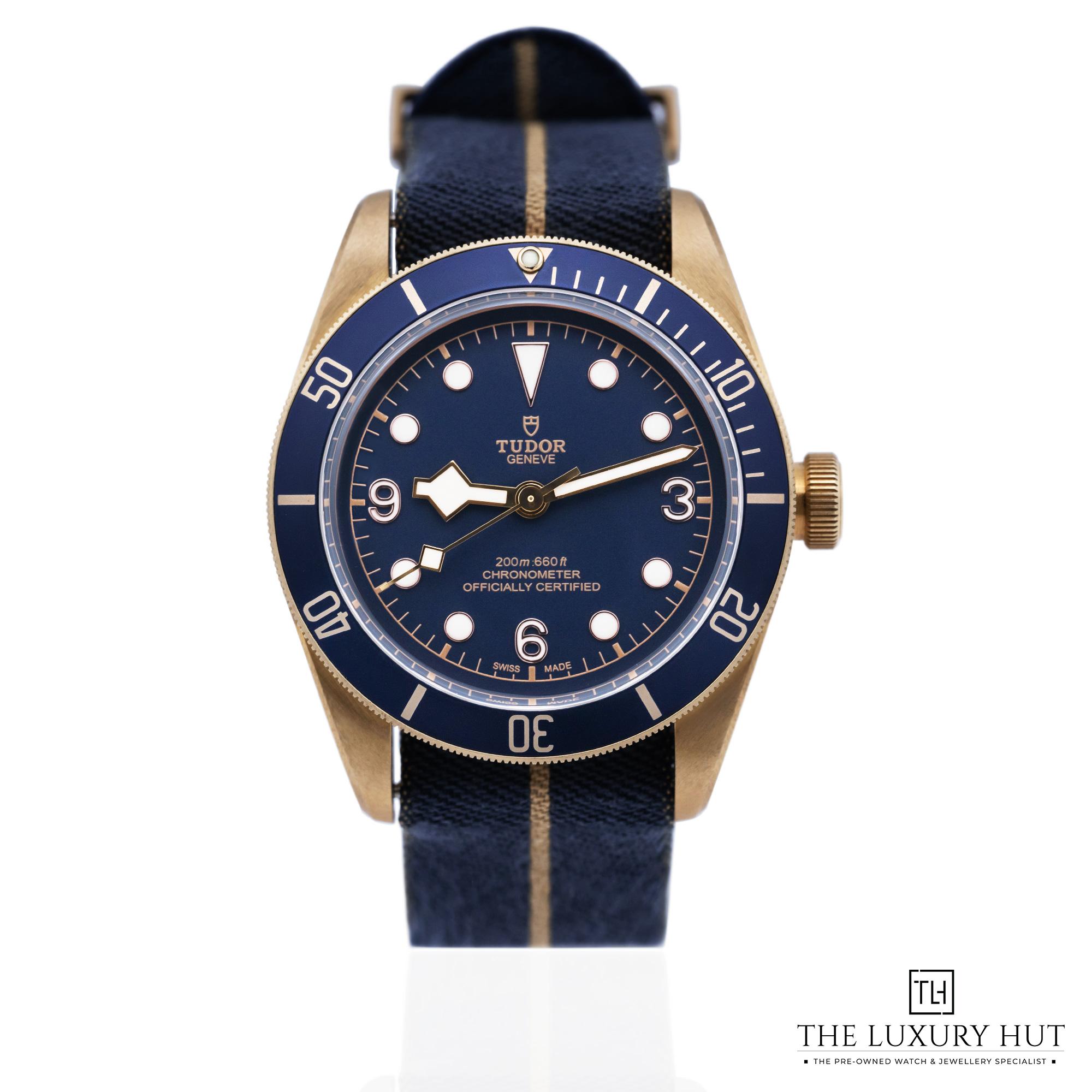 2025/07/Tudor_Heritage_Black_Bay_Bronze_Bucherer_51946-a.jpg