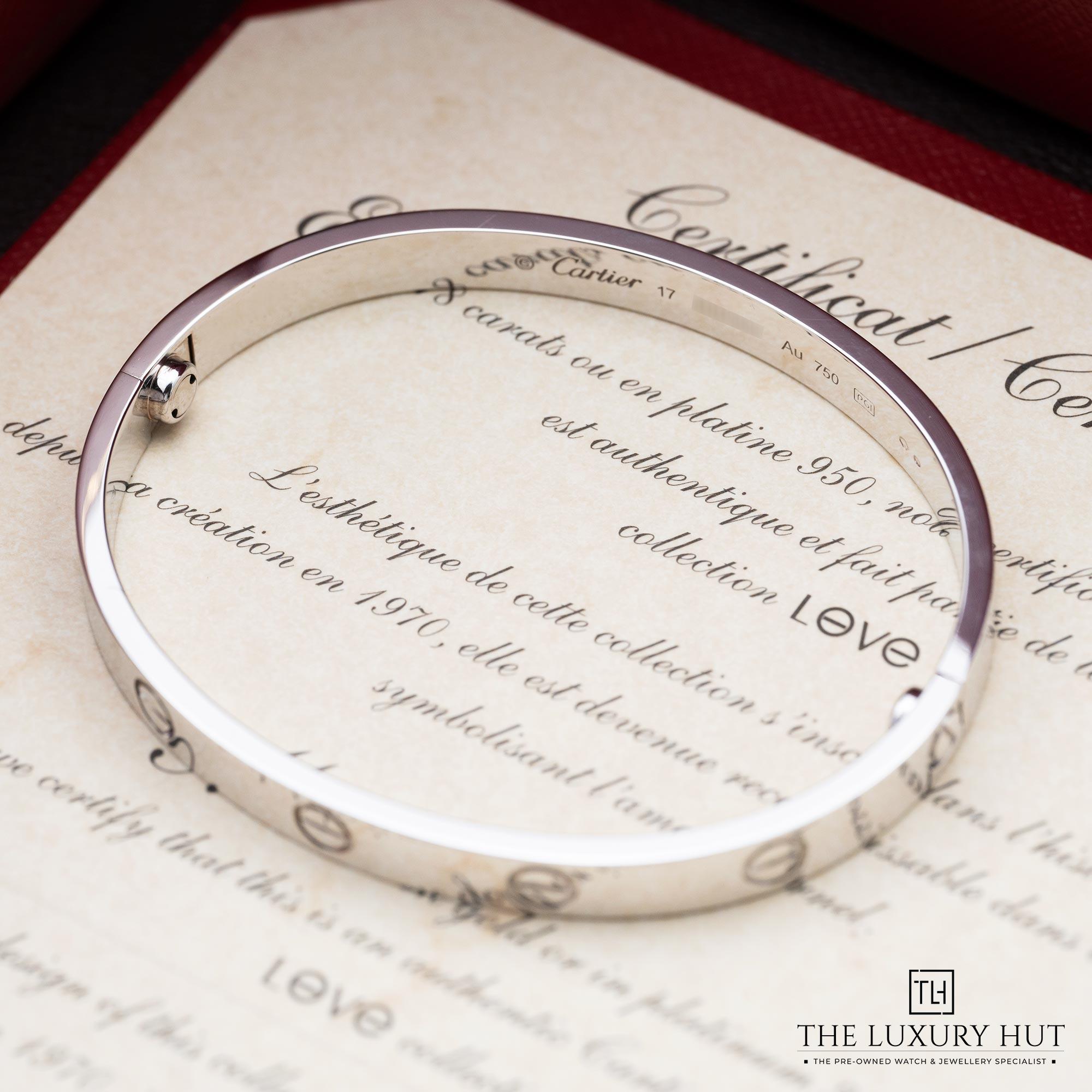2025/08/Cartier_White_Gold_LOVE_Bangle_Classic_Size_17_52115-d.jpg