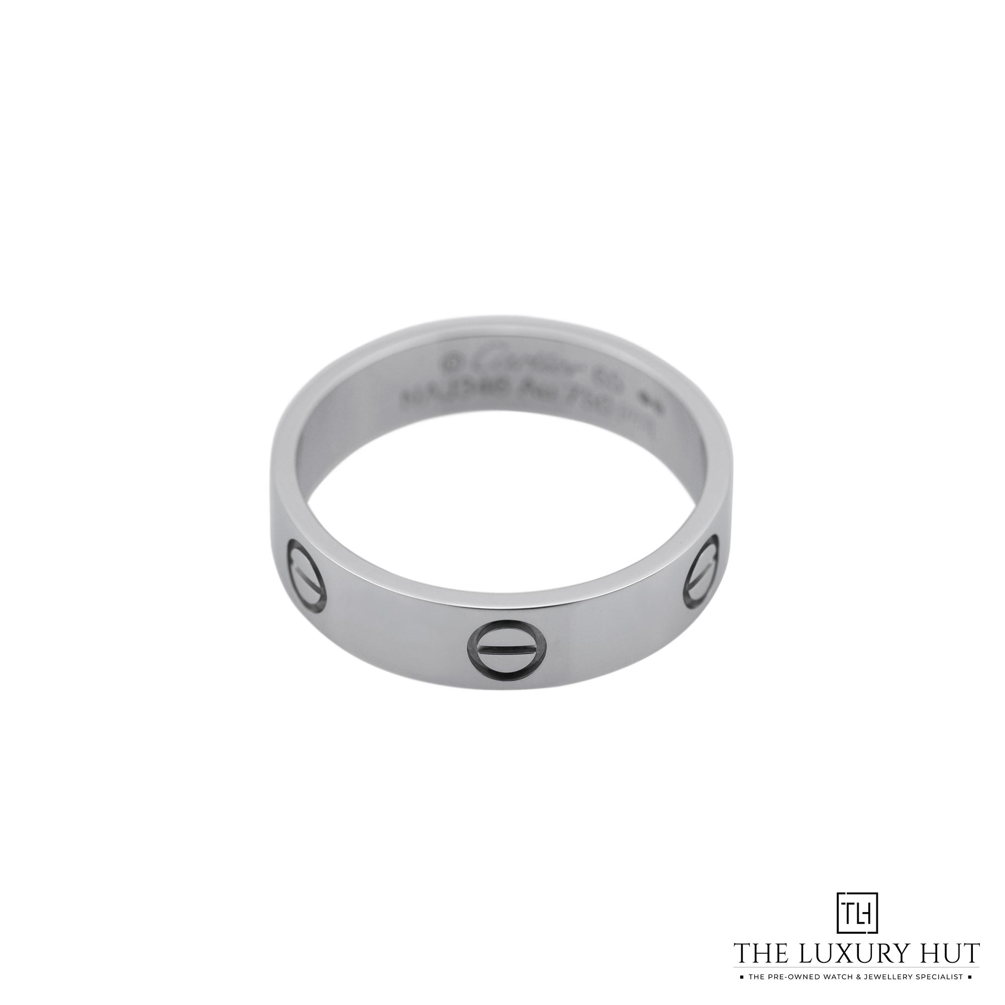 2025/08/Cartier_White_Gold_LOVE_Ring_Size_64_52033-a.jpg