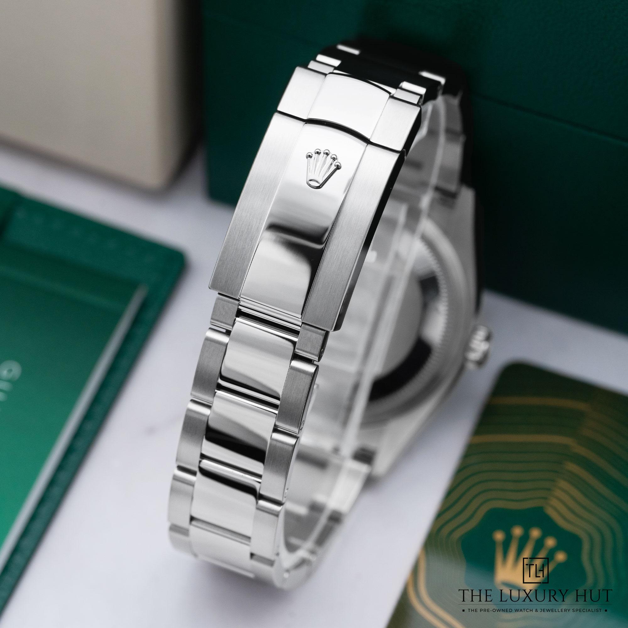 2025/08/Rolex_Datejust_36mm_Steel_Blue_Dial_52028-d.jpg
