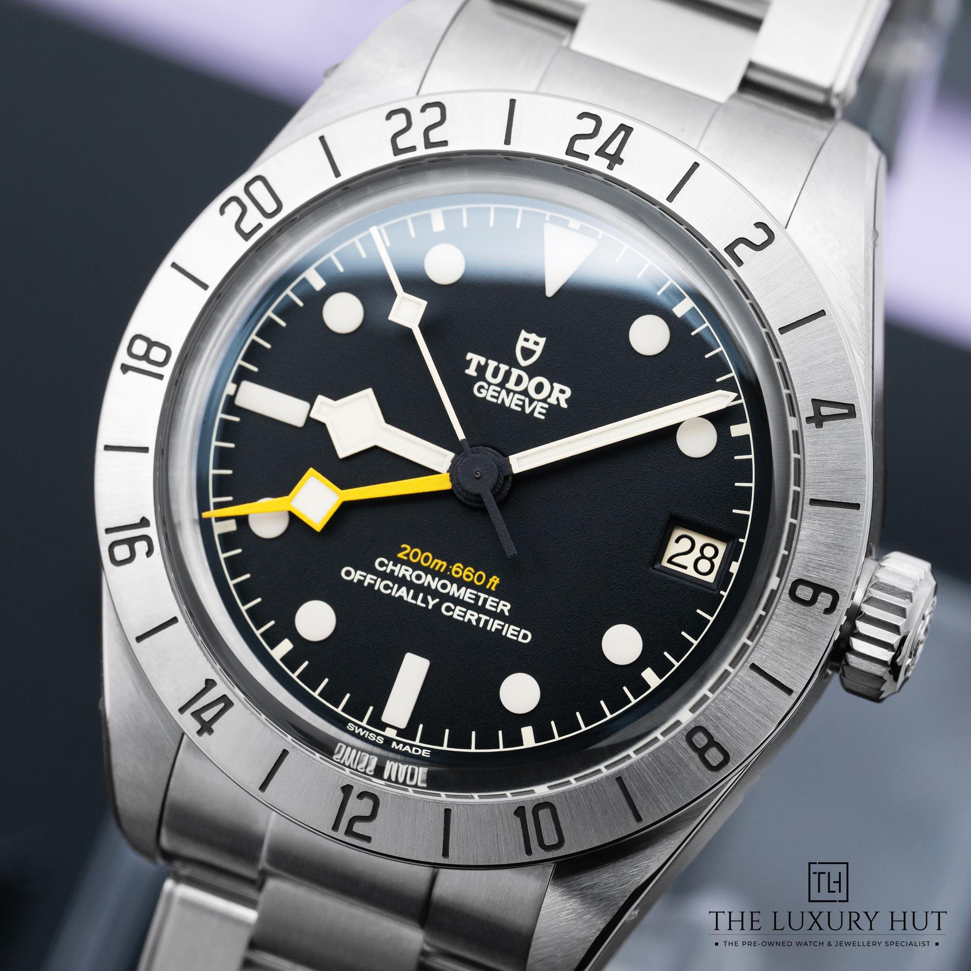 2025/08/Tudor_Black_Bay_Pro_Steel_39mm_Black_Dial_52127e.jpg