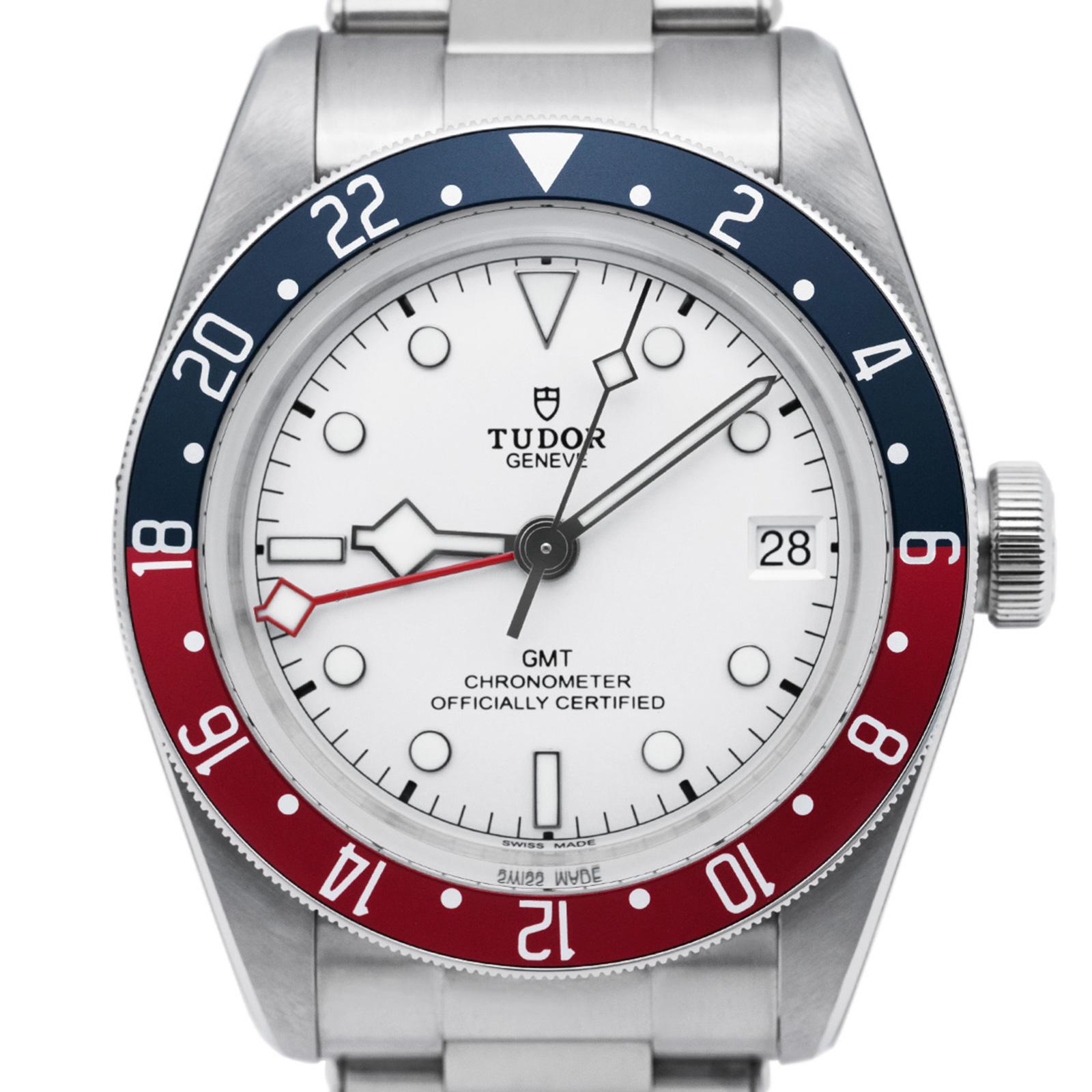 2025/10/Tudor_Black_Bay_GMT_Steel_41_White_Opaline_LB697-cr.jpg