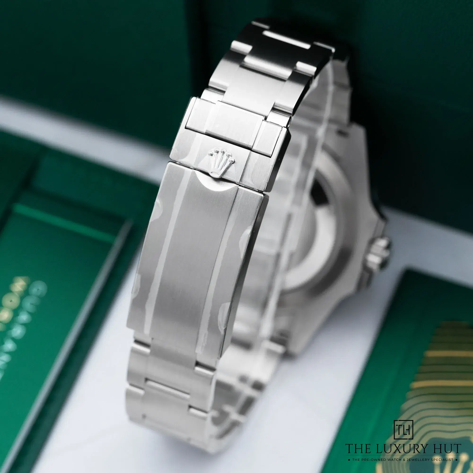 06dd1e9e-93fe-4e68-89a2-238e15eee8a4Rolex_Submariner_No_Date_Steel_41mm_Black_52397-e.webp