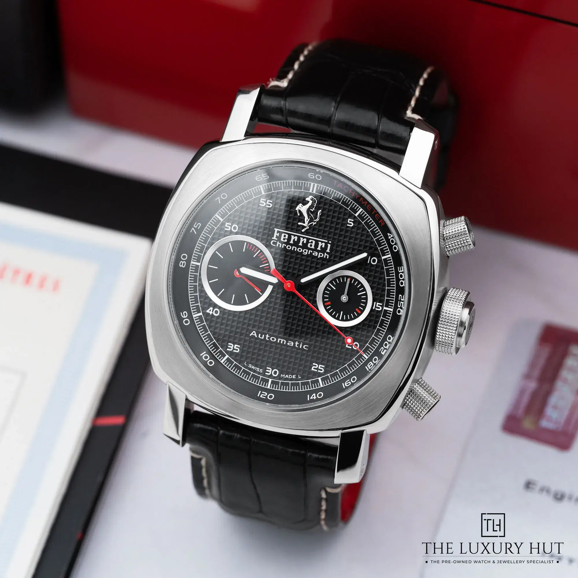 1788c32f-c5f3-4719-b203-33cdf7546815Panerai_Ferrari_Granturismo_45mm_Chronograph_52395-b.webp
