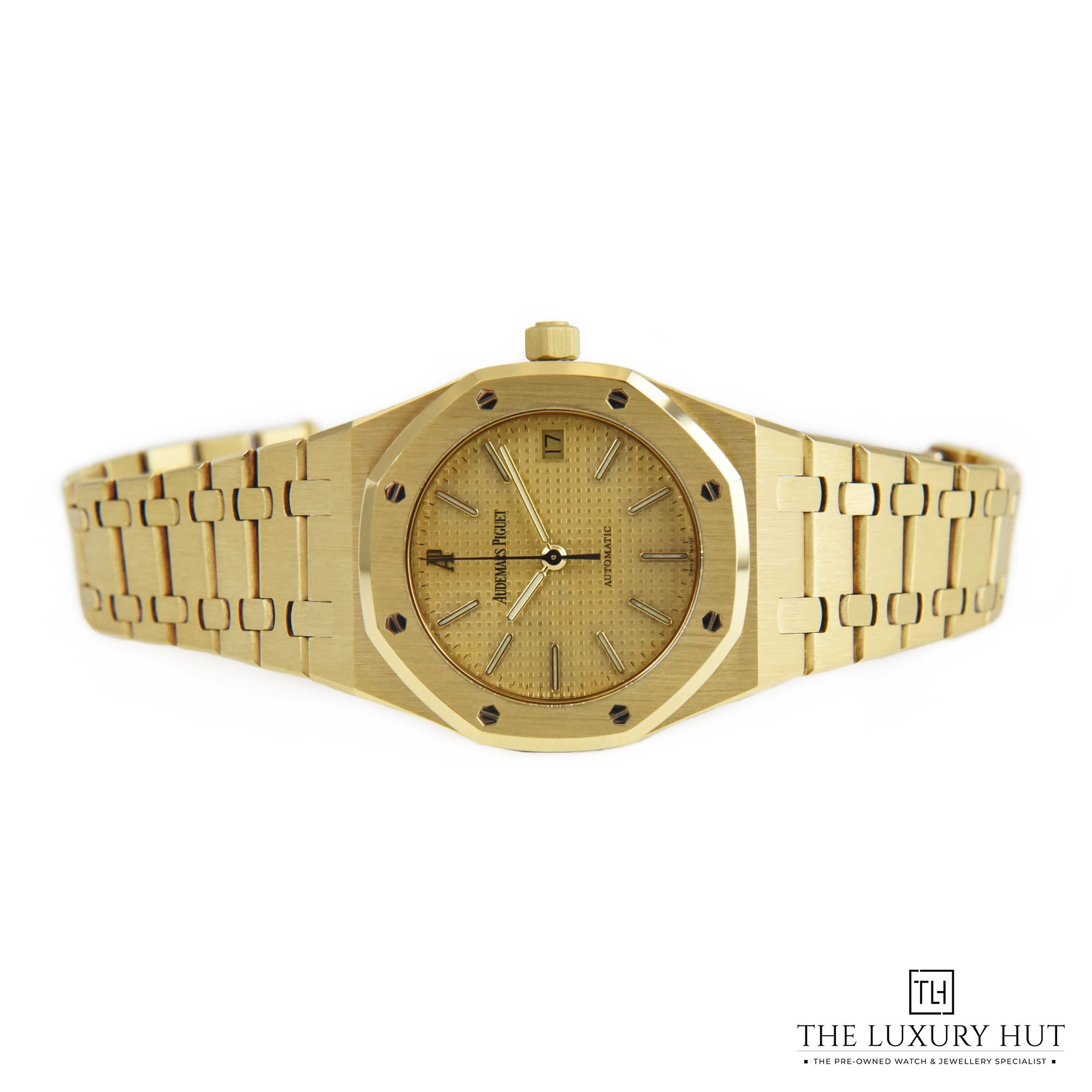 2023/06/AP_Royal_Oak_Gold-40165-c-1.jpg
