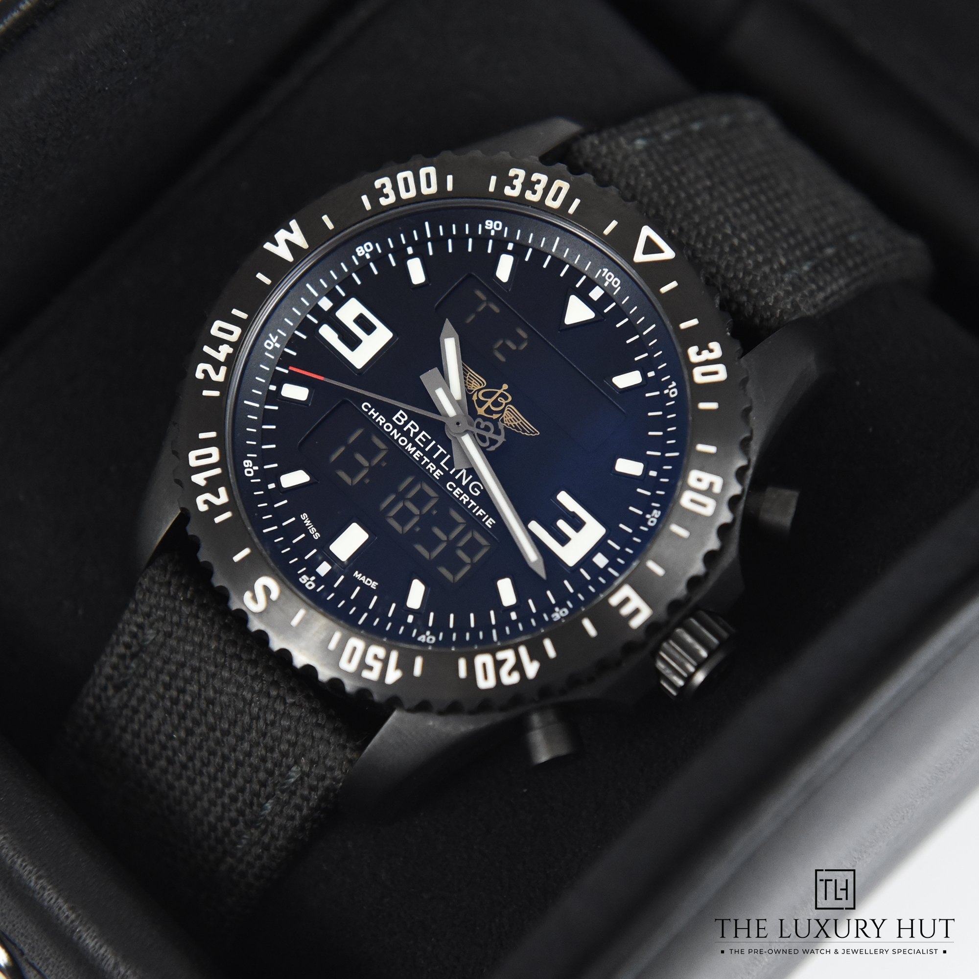 2023/06/Breitling_Chronospace_Military_41537-e-1.jpg