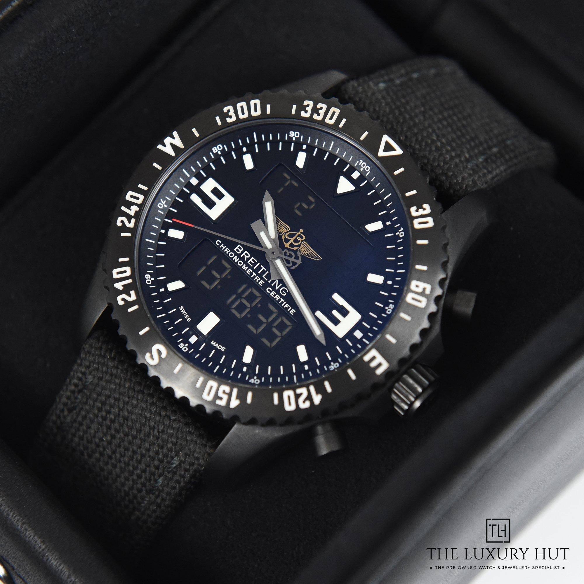 2023/06/Breitling_Chronospace_Military_41537-e-1.jpg