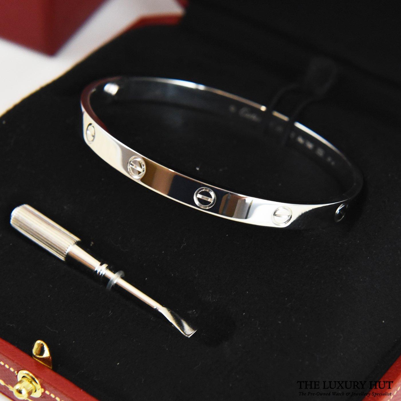 2023/06/Cartier_Bangle_White-37530-d-1.jpg