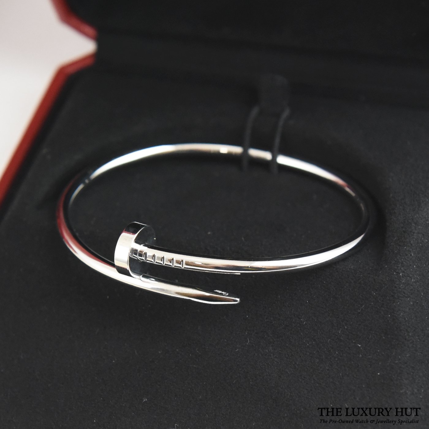 2023/06/Cartier_Bangle_White_37318-e-1.jpg