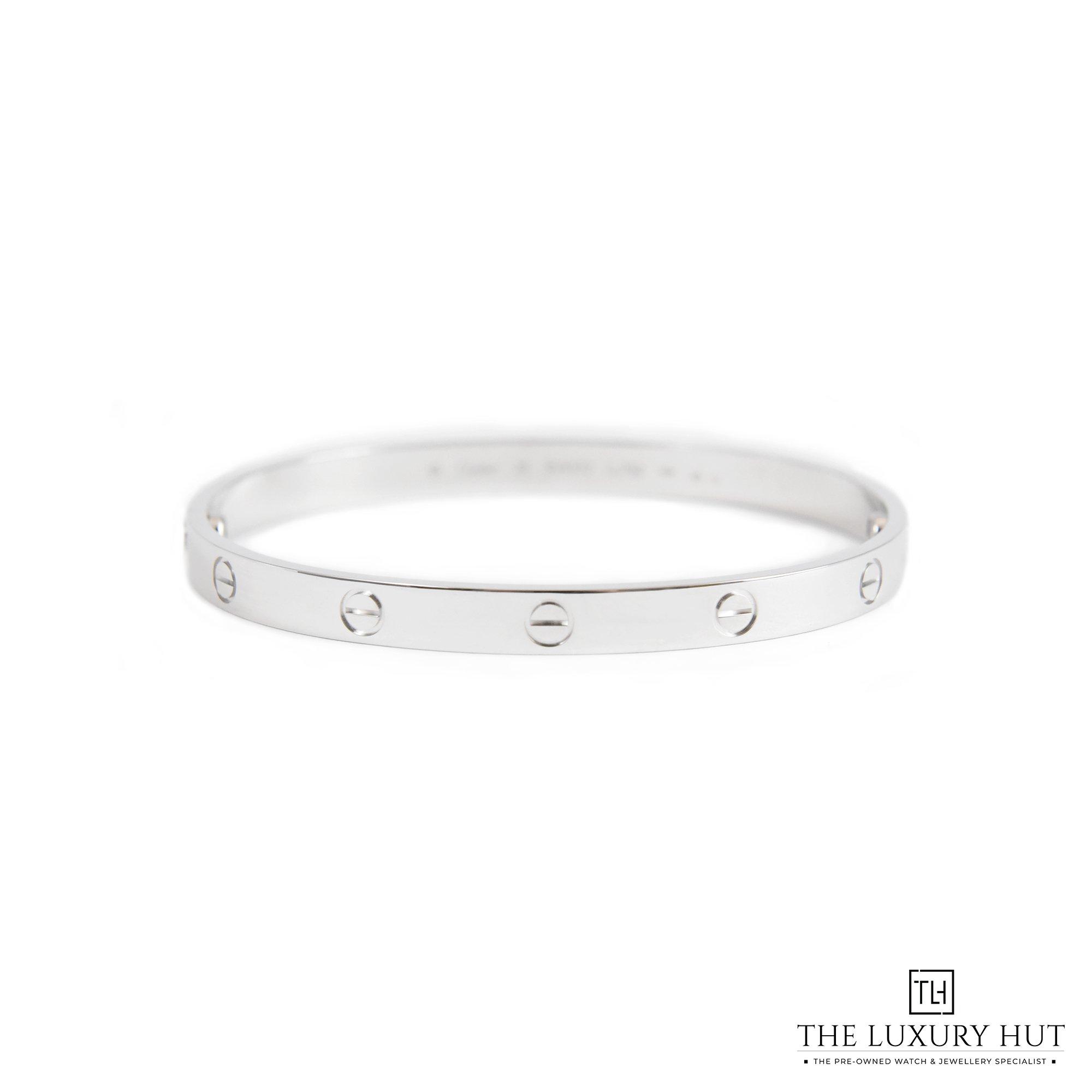 2023/06/Cartier_Love_Bangle_White_31903-a-1.jpg