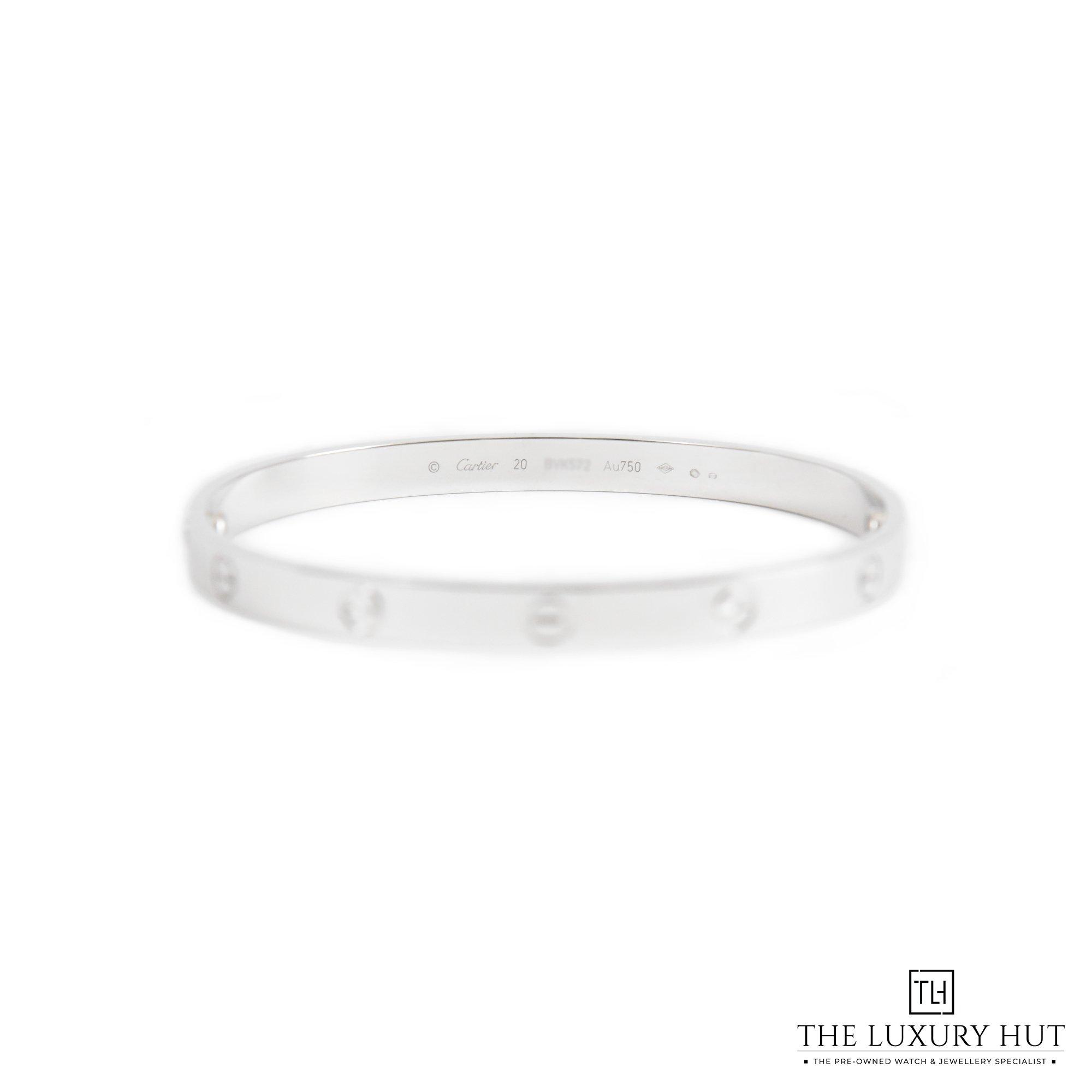2023/06/Cartier_Love_Bangle_White_31903-b-1.jpg