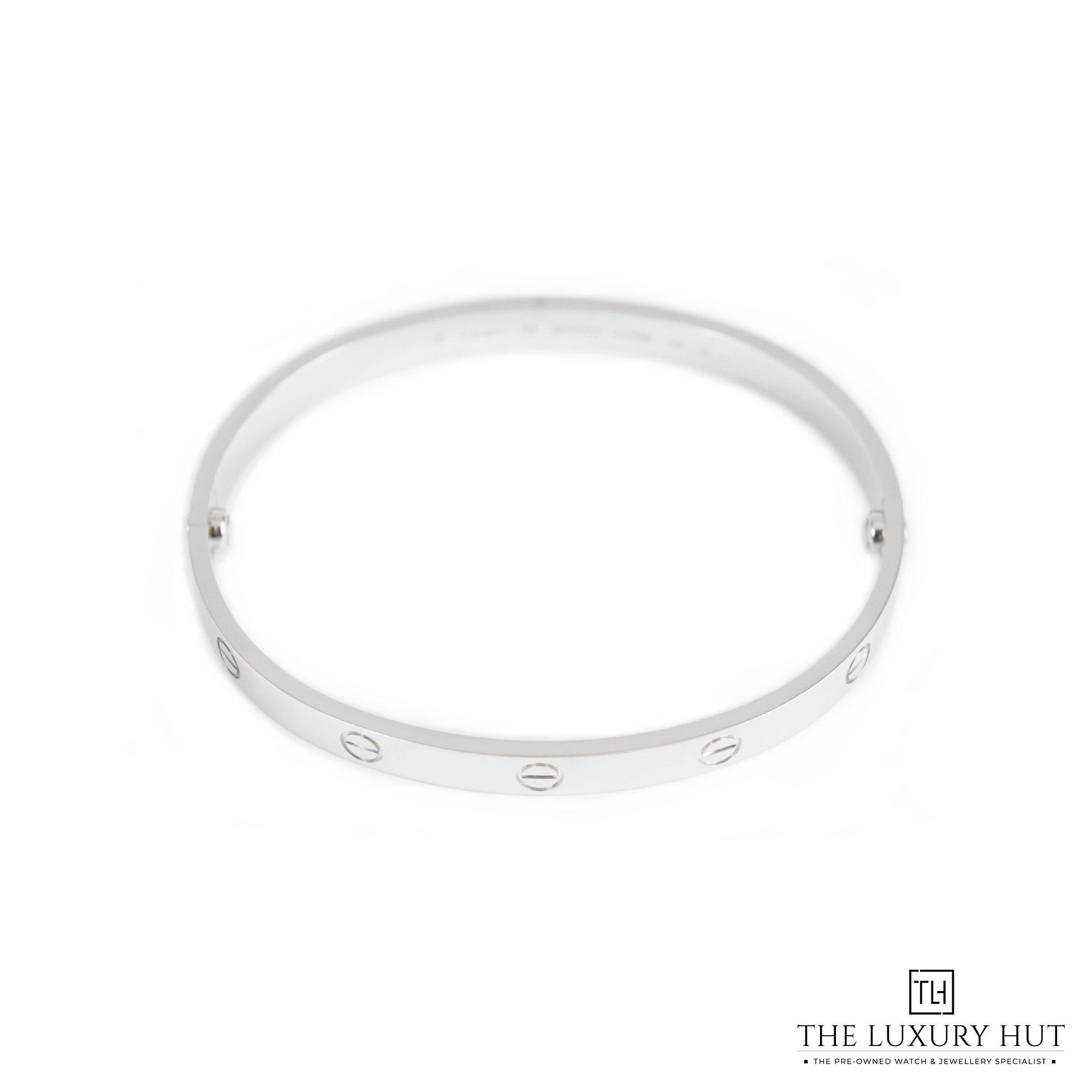 2023/06/Cartier_Love_Bangle_White_31903-c-1.jpg