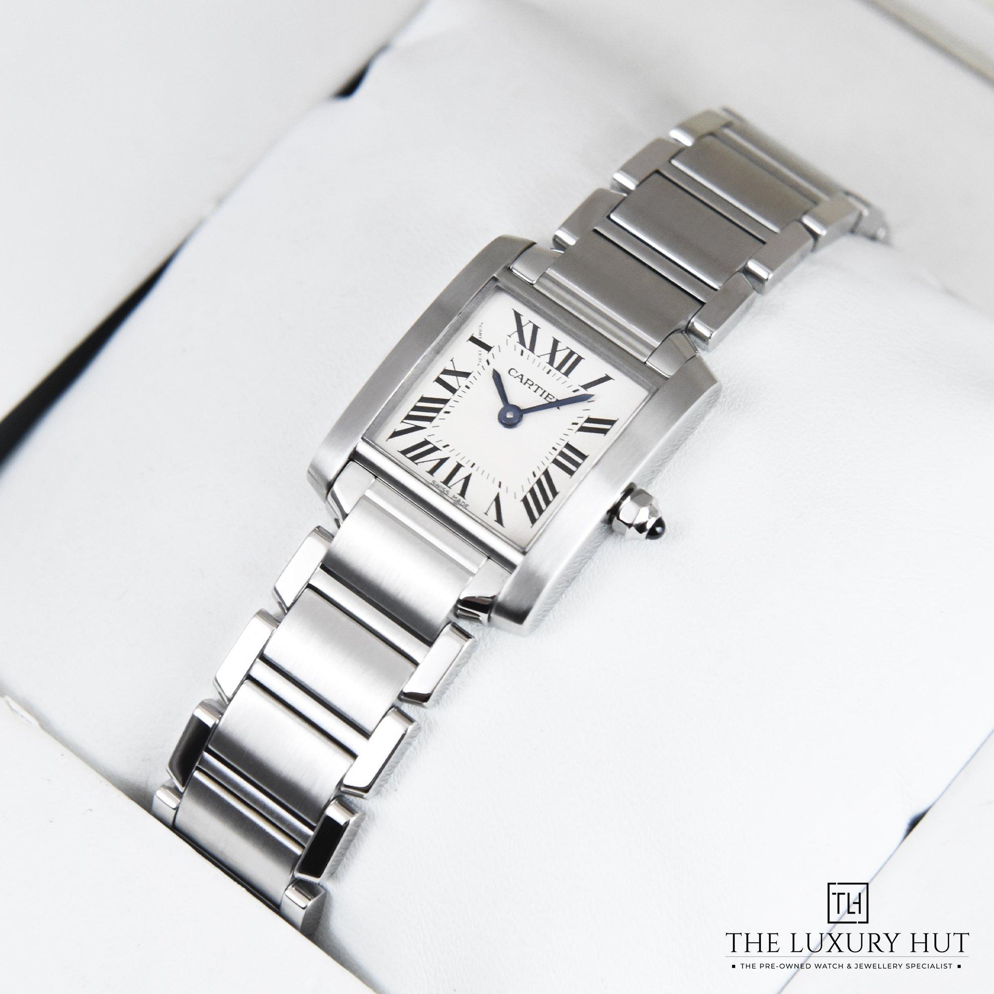 2023/06/Cartier_Tank_Ladies_White_42145-e-1.jpg
