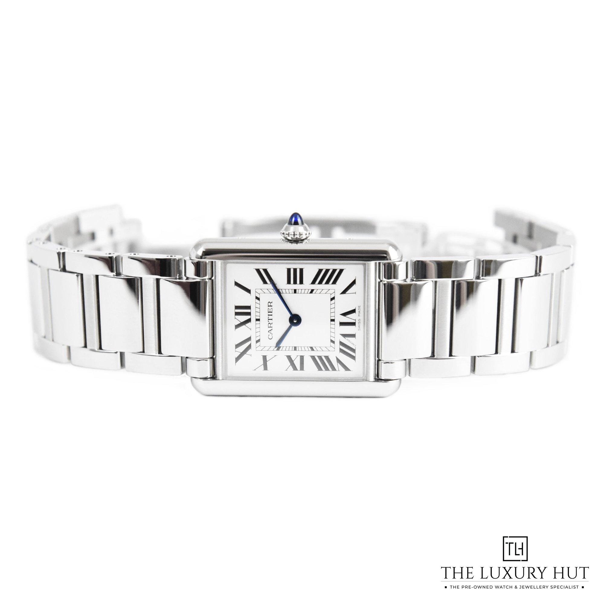 2023/06/Cartier_Tank_Must_Large_41544-c-1.jpg