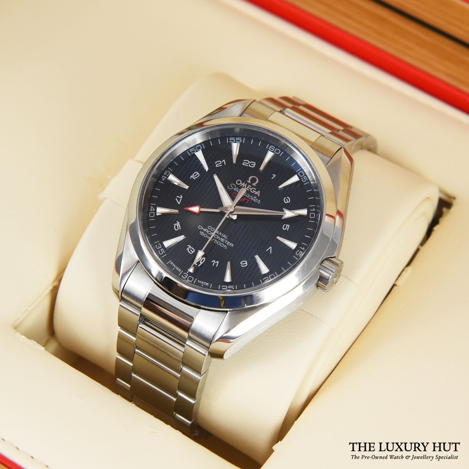 2023/06/Omega_Aqua_Terra_GMT-38742-e-1.jpg