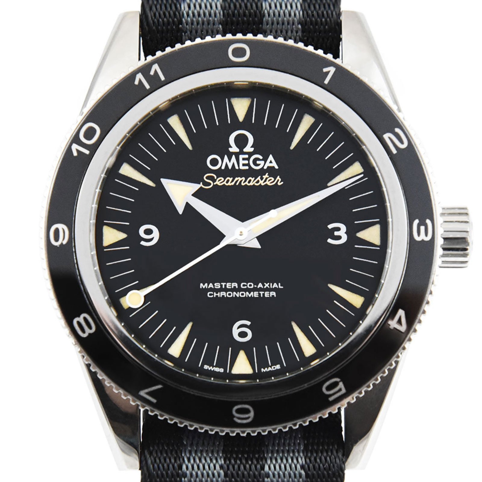 2023/06/Omega_Seamaster_39763-cr-1.jpg