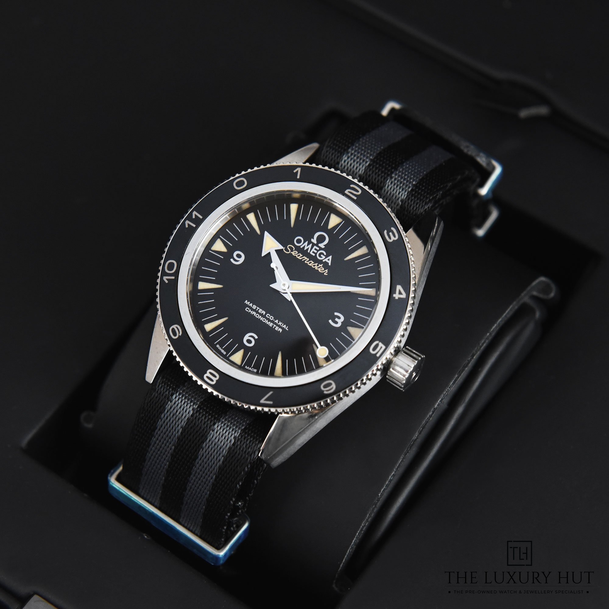 2023/06/Omega_Seamaster_39763-f-1.jpg