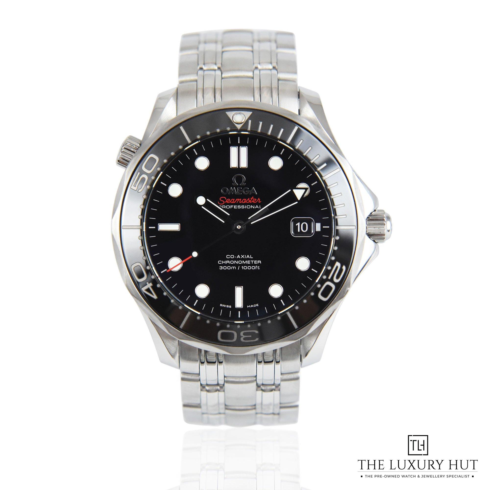 2023/06/Omega_Seamaster_Black_40363-a-1.jpg