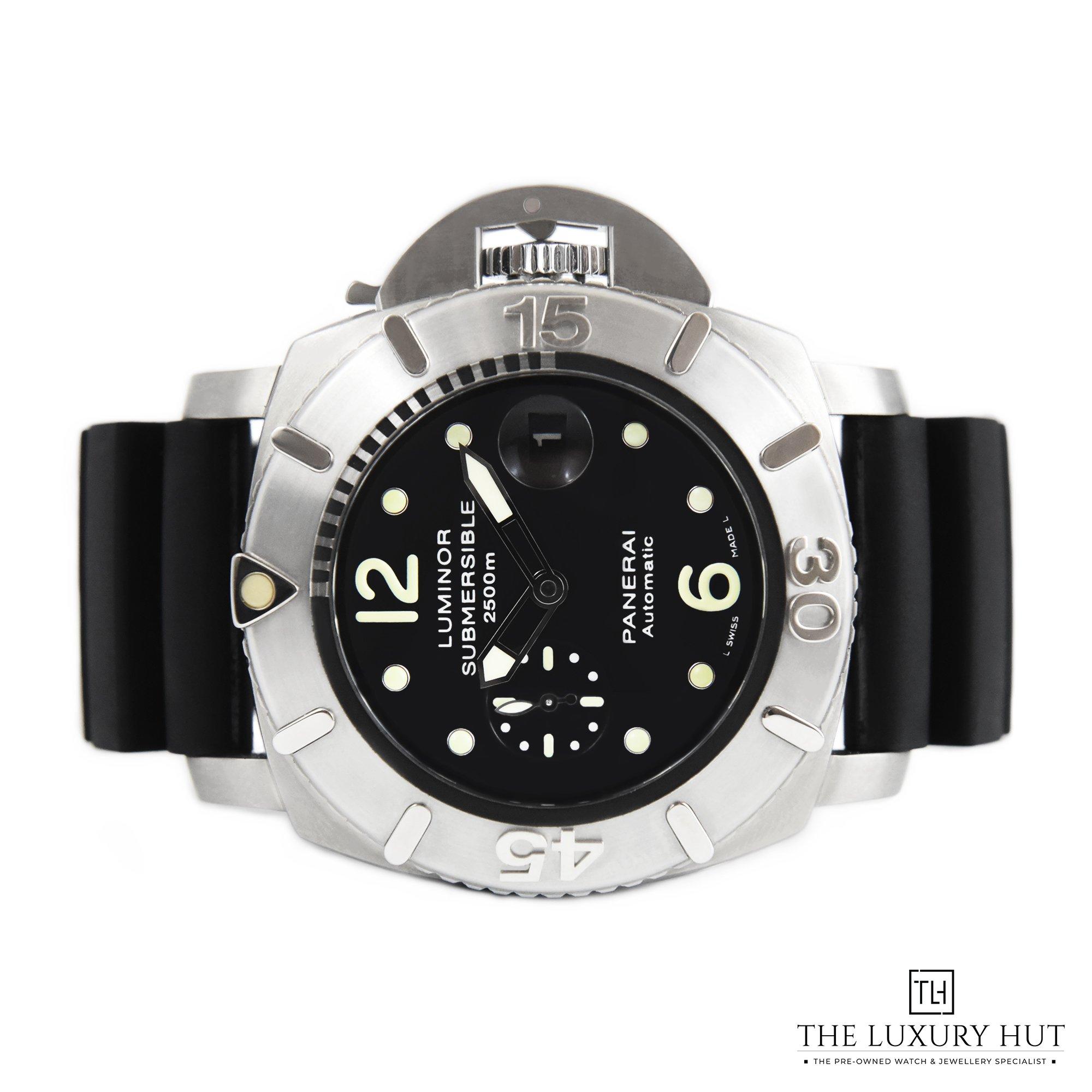 2023/06/Panerai_Luminor_Ghost_41865-c-1.jpg