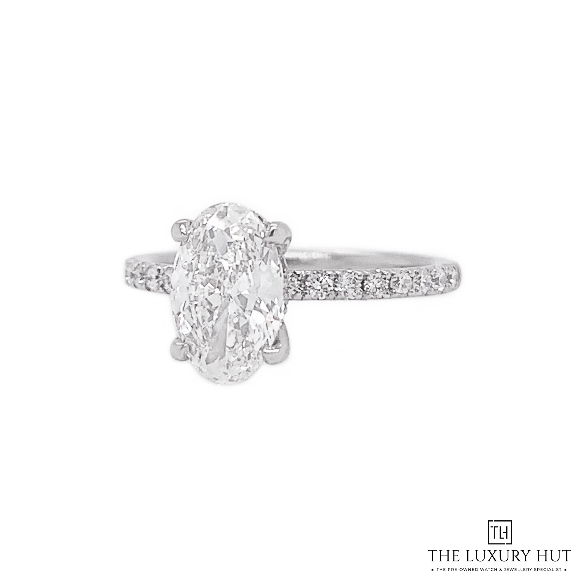 2023/06/Platinum_Oval_Diamond_Ring_42770-bb1.jpg