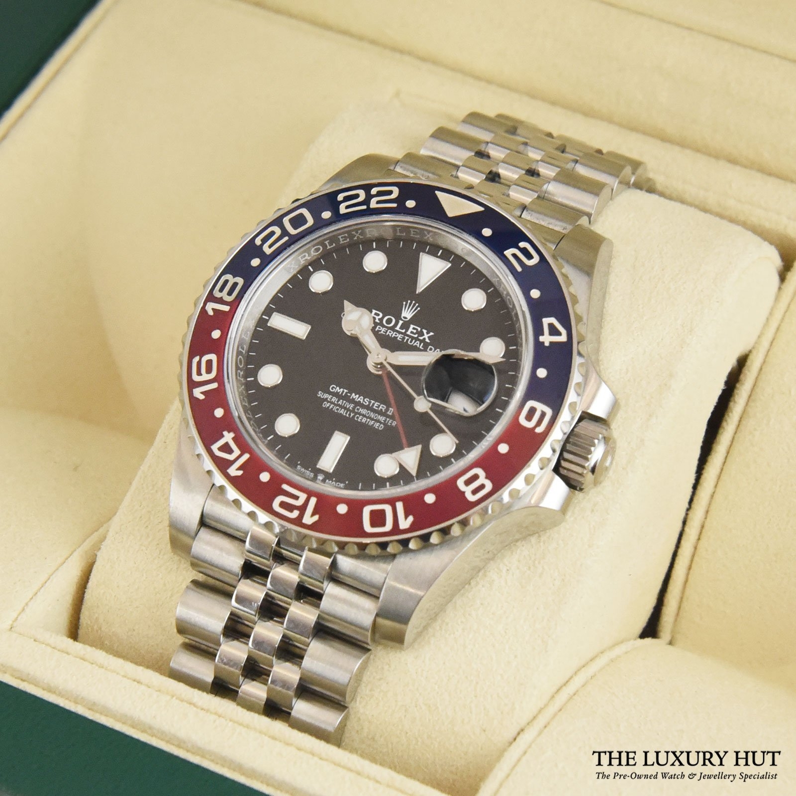 2023/06/Rolex-GMT-II-Pepsi-37028-e-1.jpg